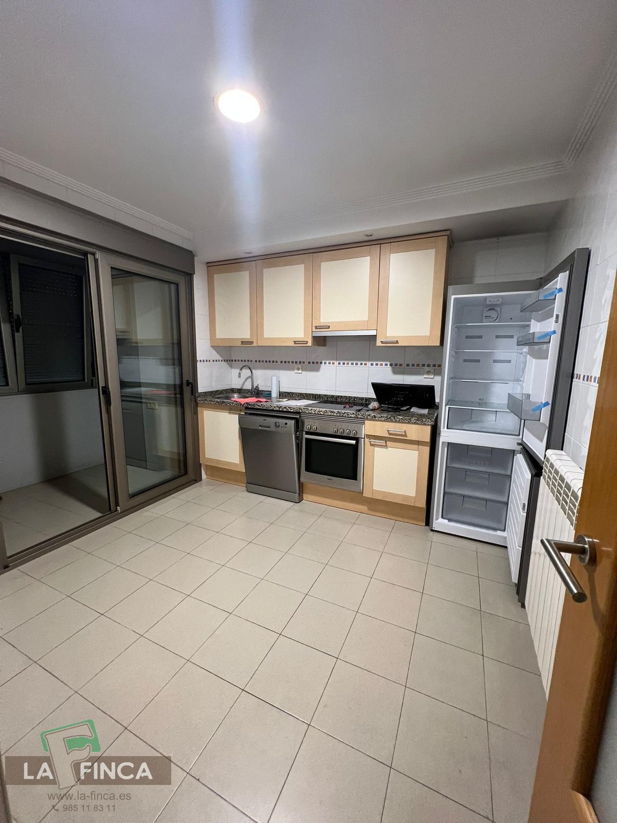 For sale of flat in Oviedo