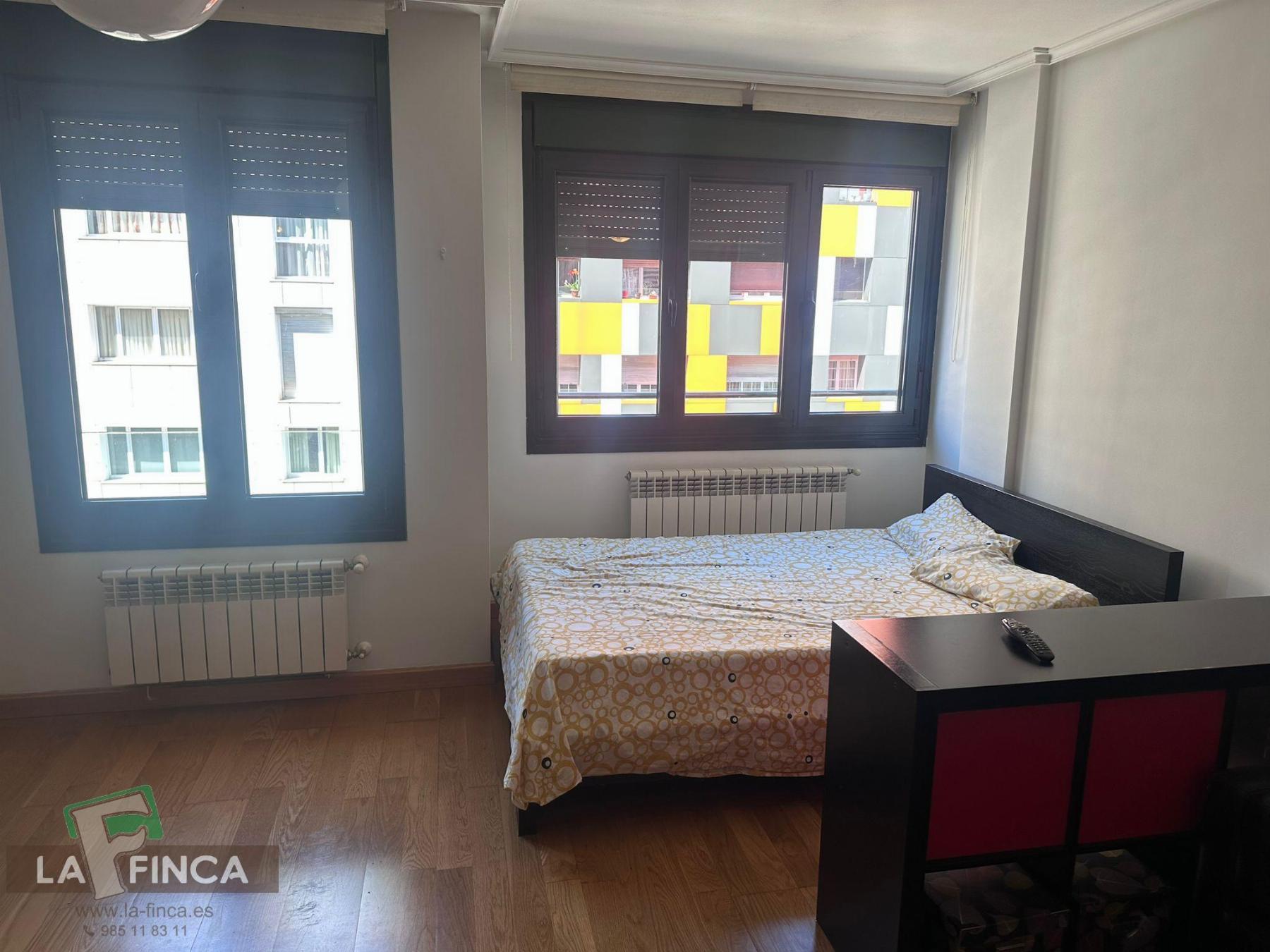 For rent of study in Oviedo