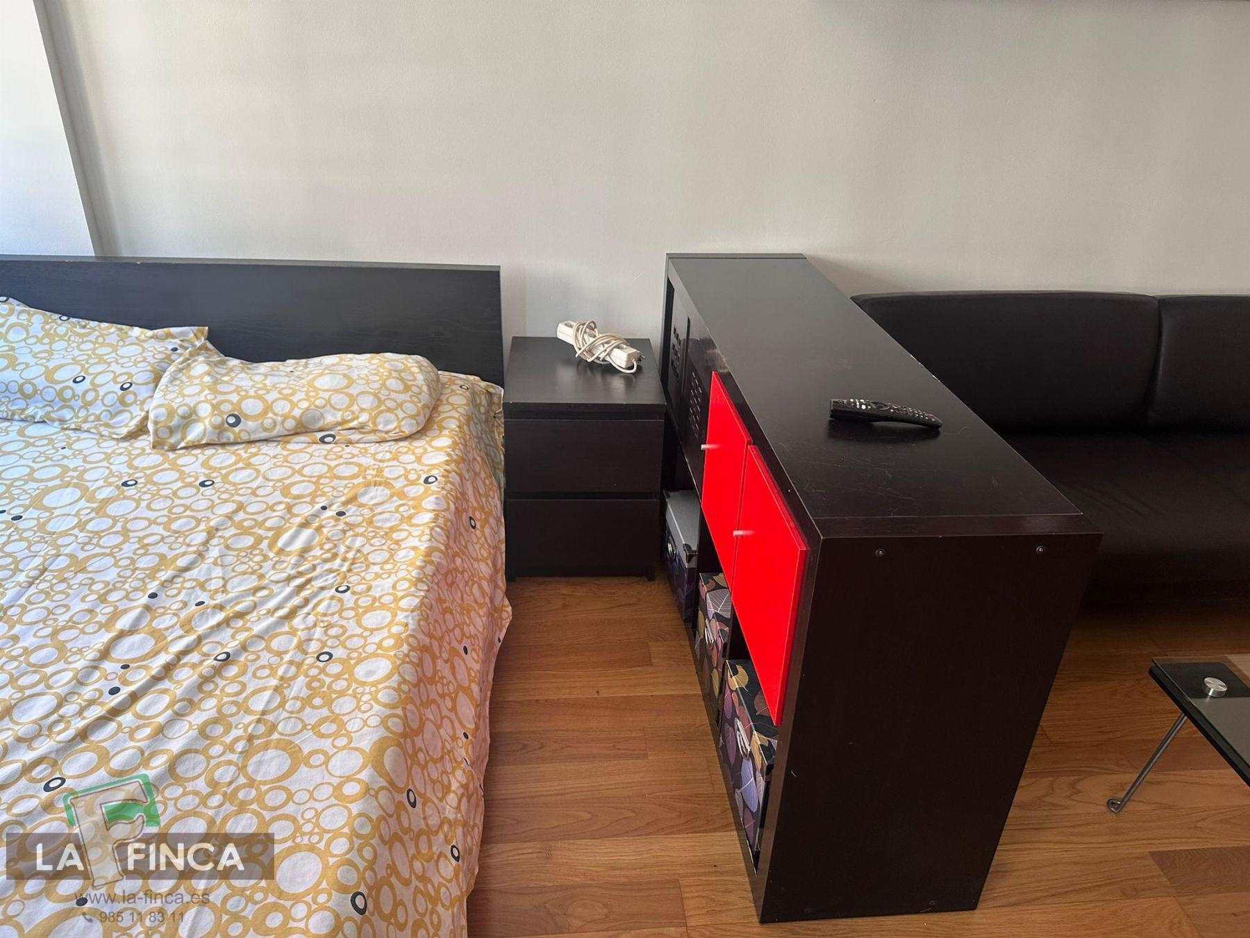 For rent of study in Oviedo