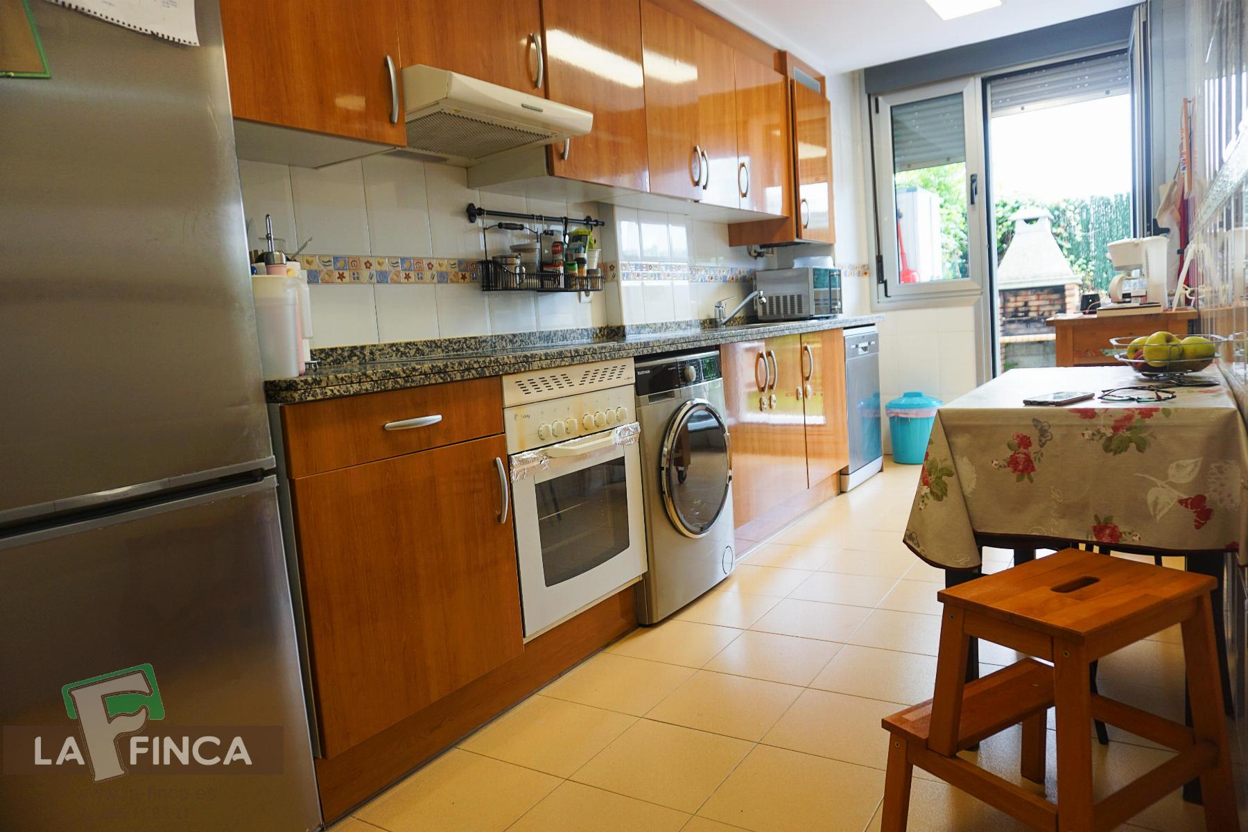 For sale of flat in Gozón