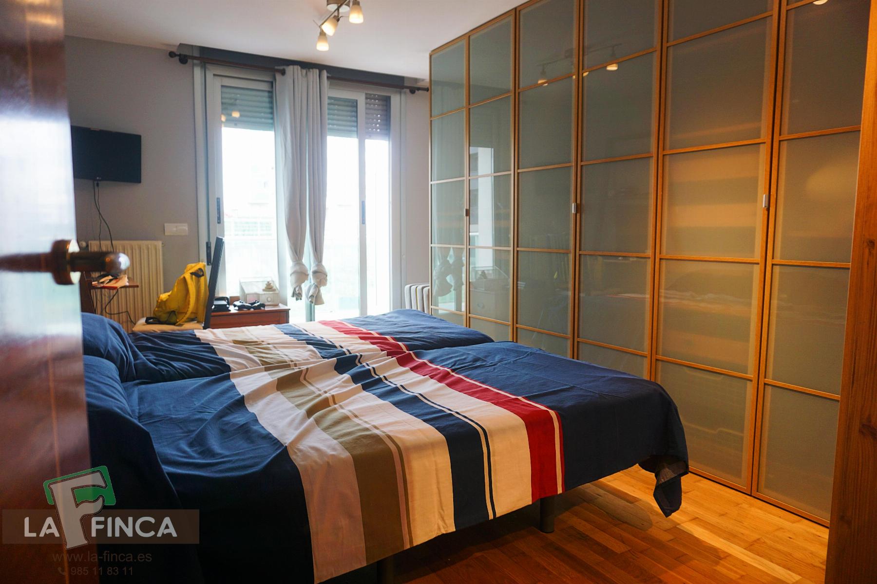 For sale of flat in Gozón