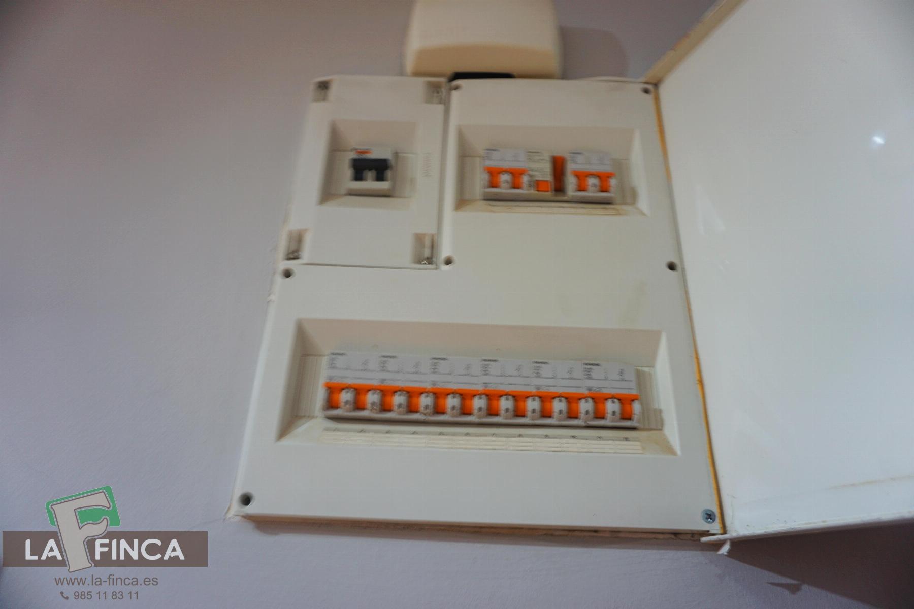 For sale of flat in Gozón