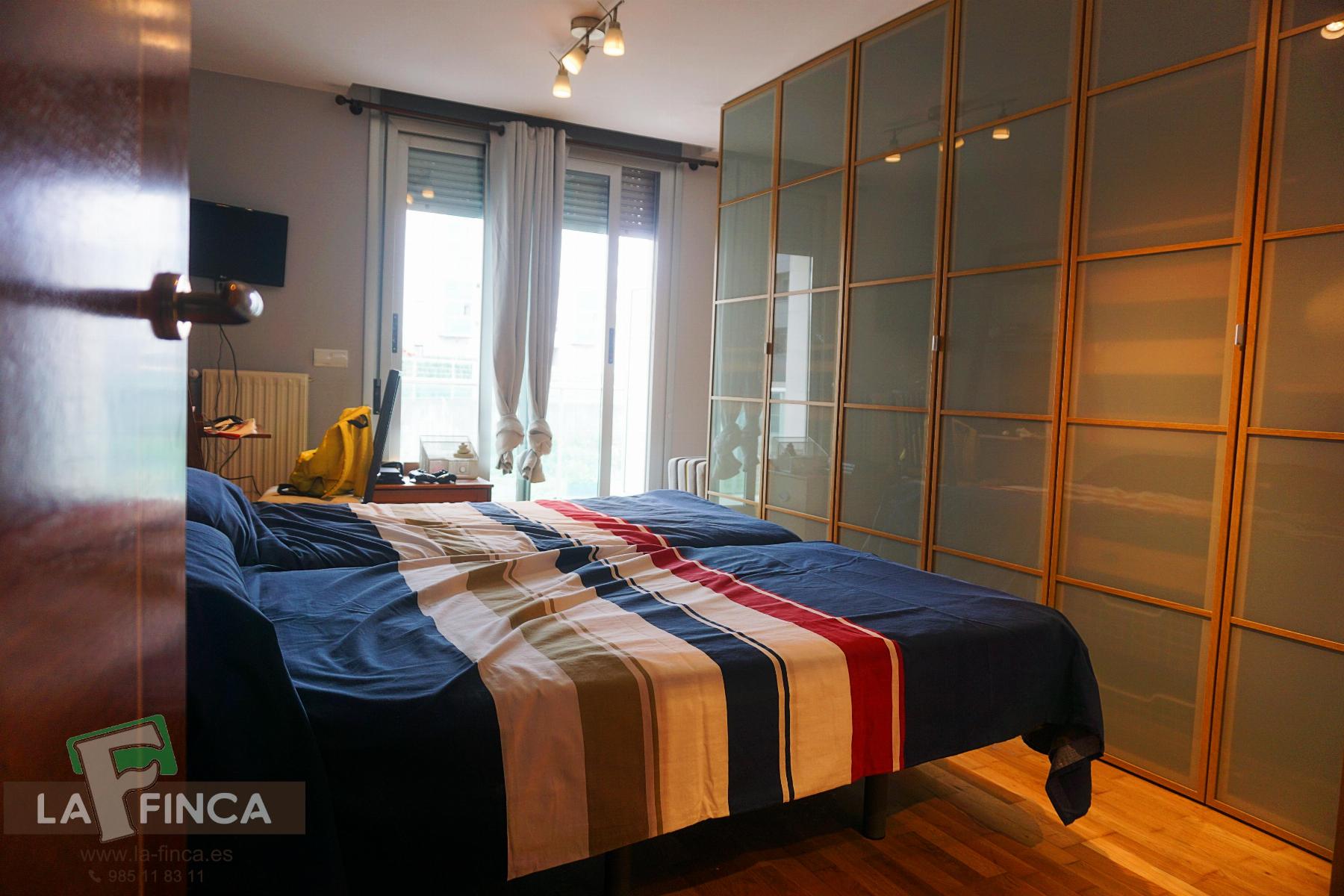 For sale of flat in Gozón