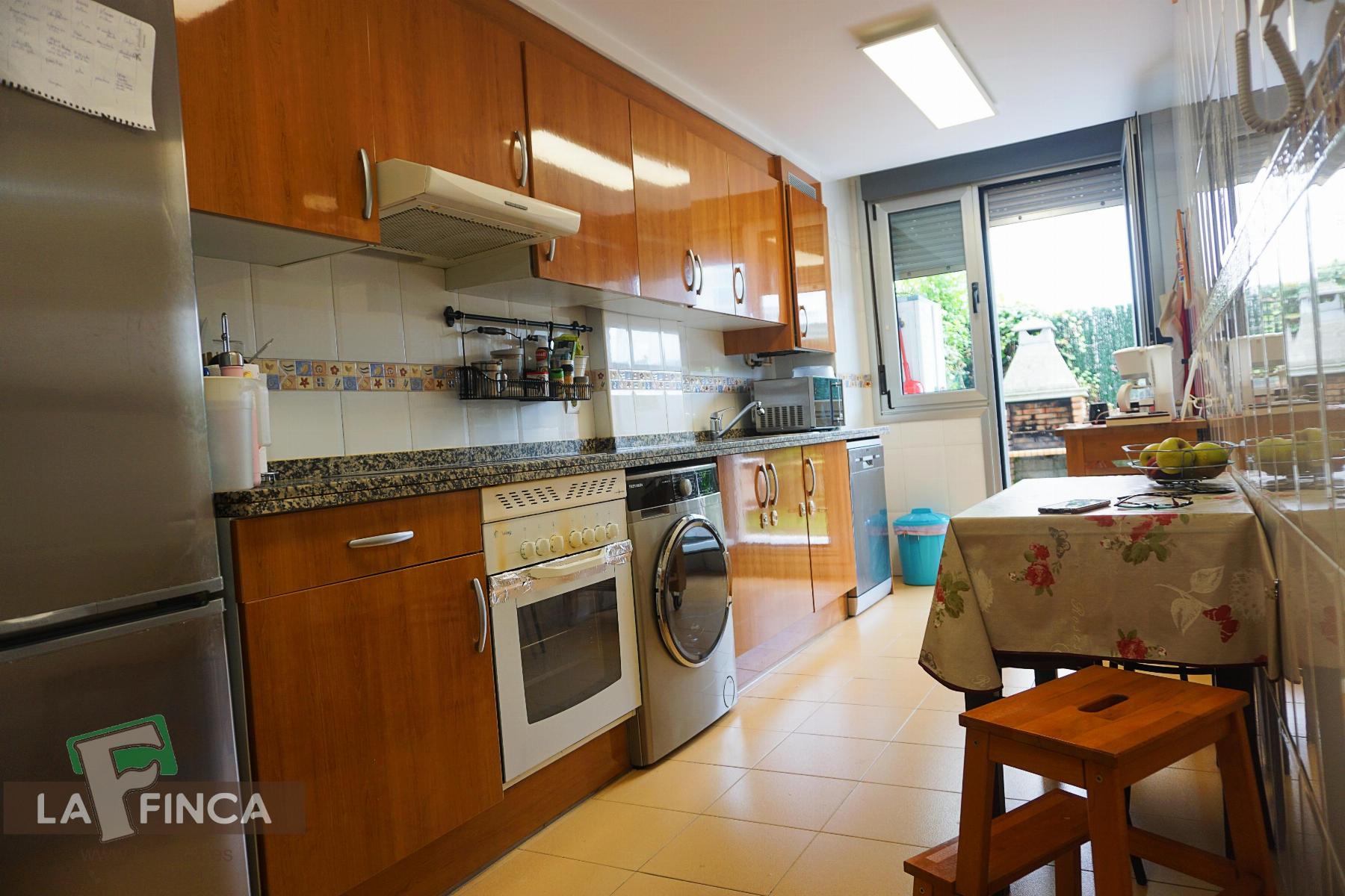 For sale of flat in Gozón