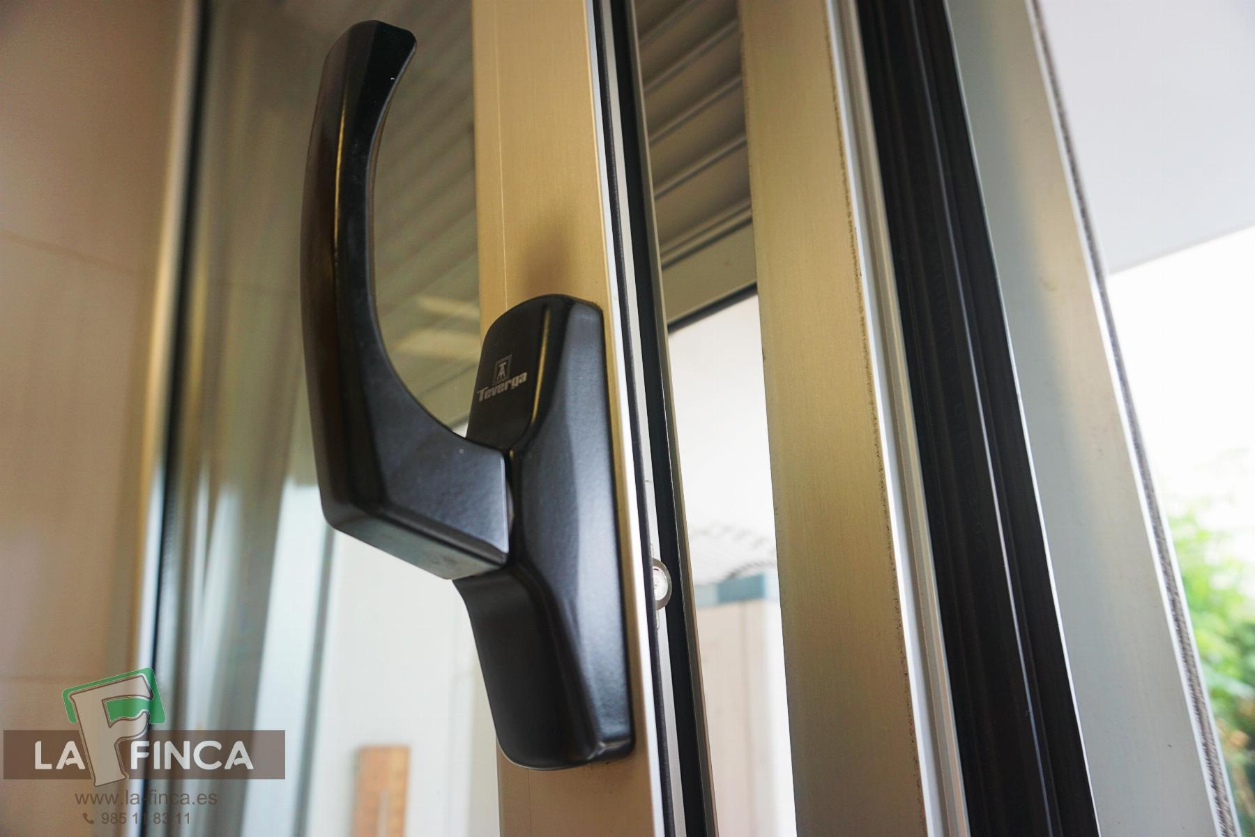 For sale of flat in Gozón