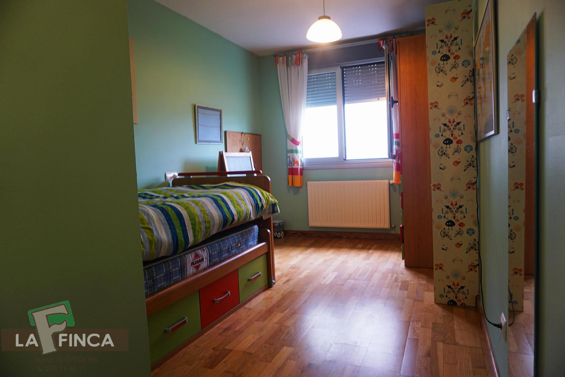 For sale of flat in Gozón