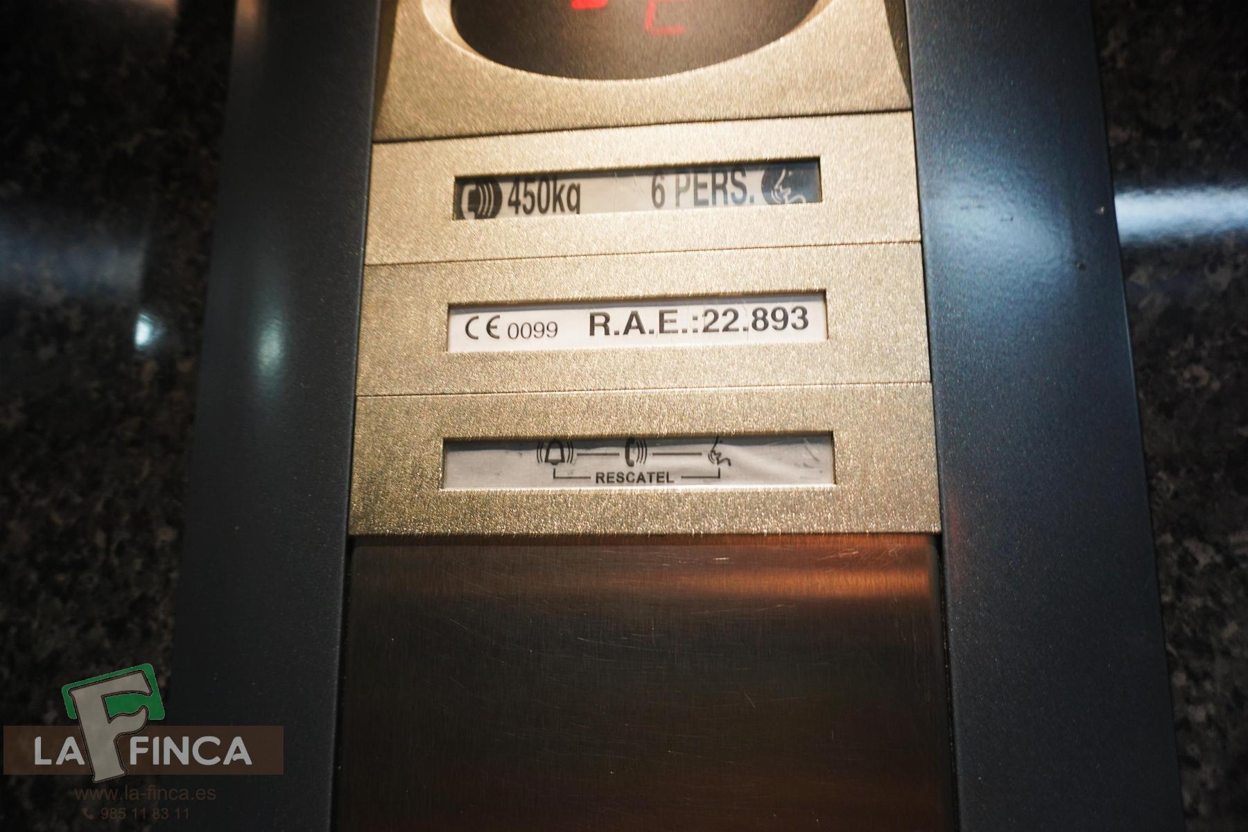 For sale of flat in Gozón