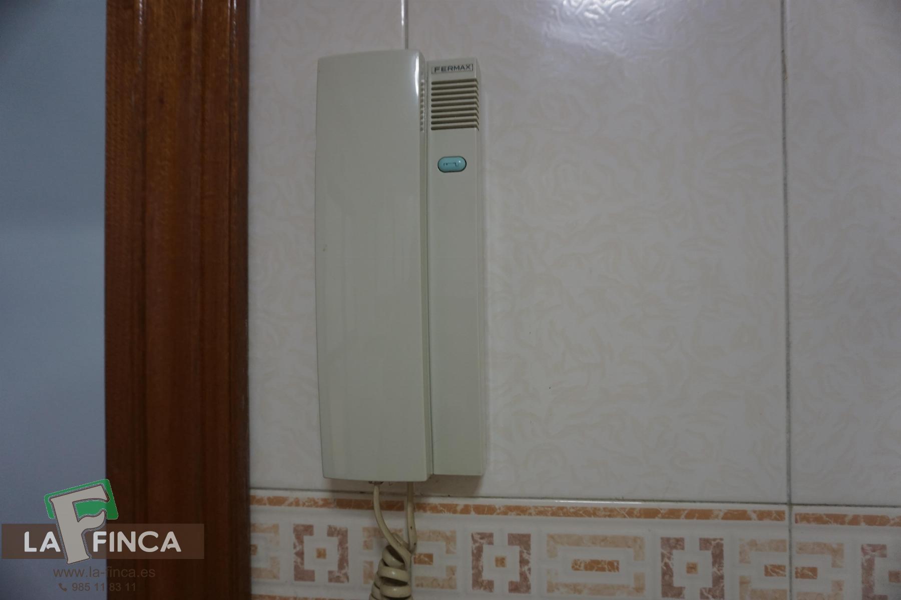 For sale of flat in Oviedo
