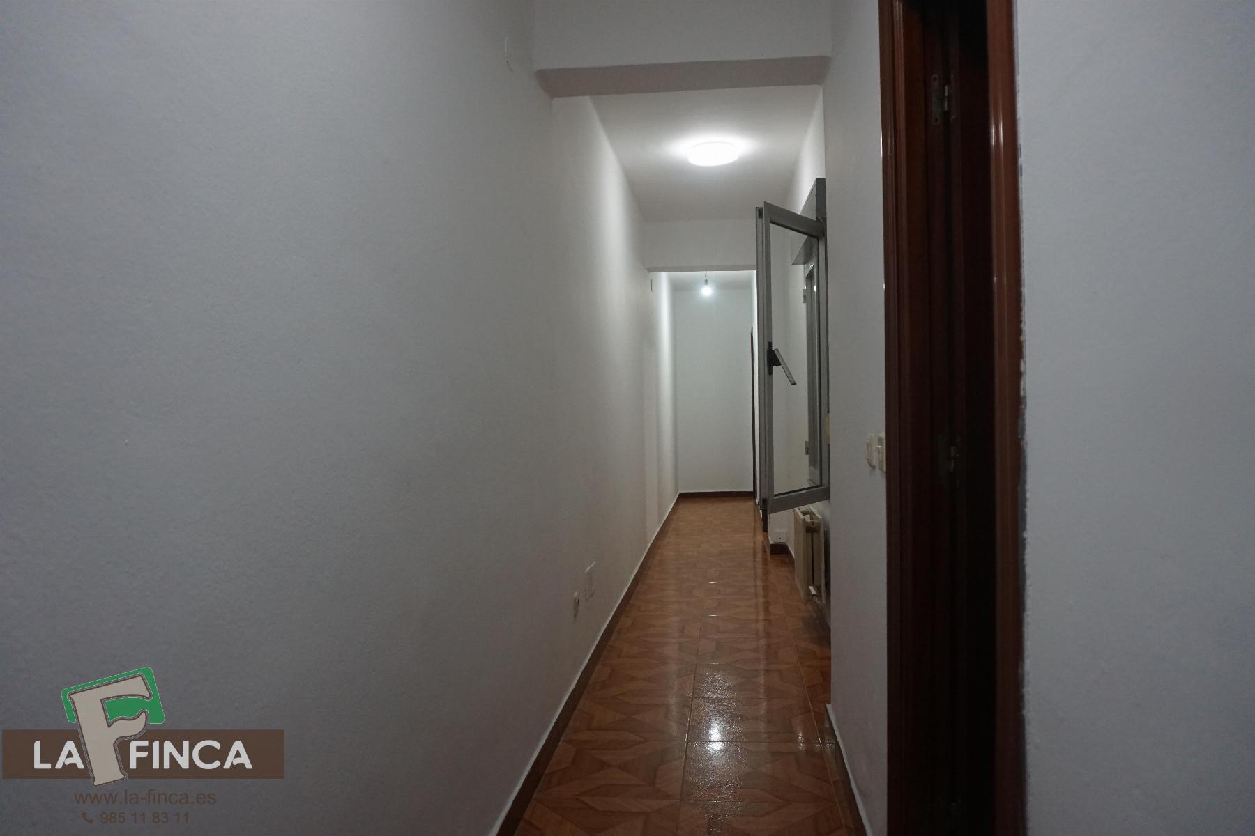 For sale of flat in Oviedo