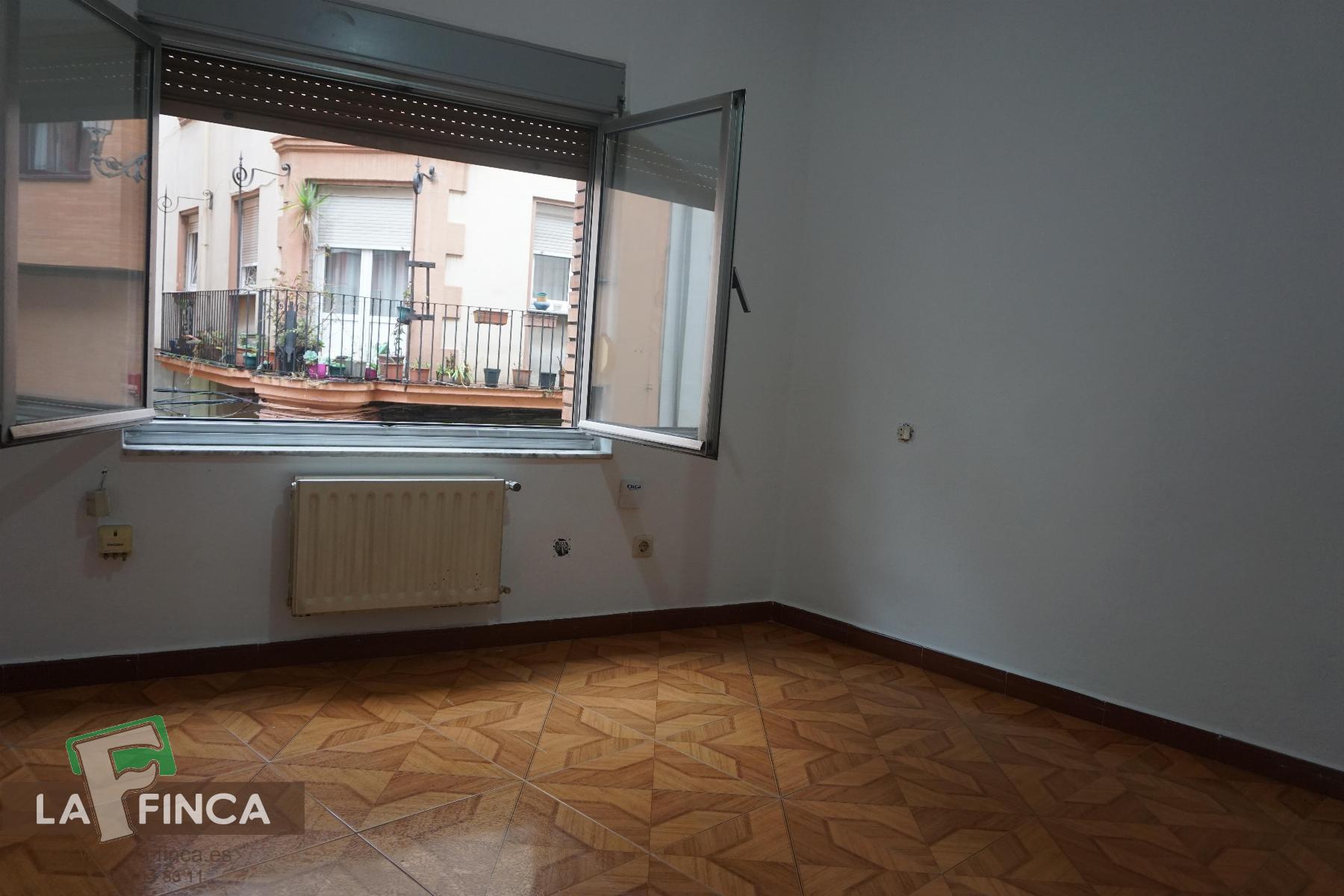 For sale of flat in Oviedo