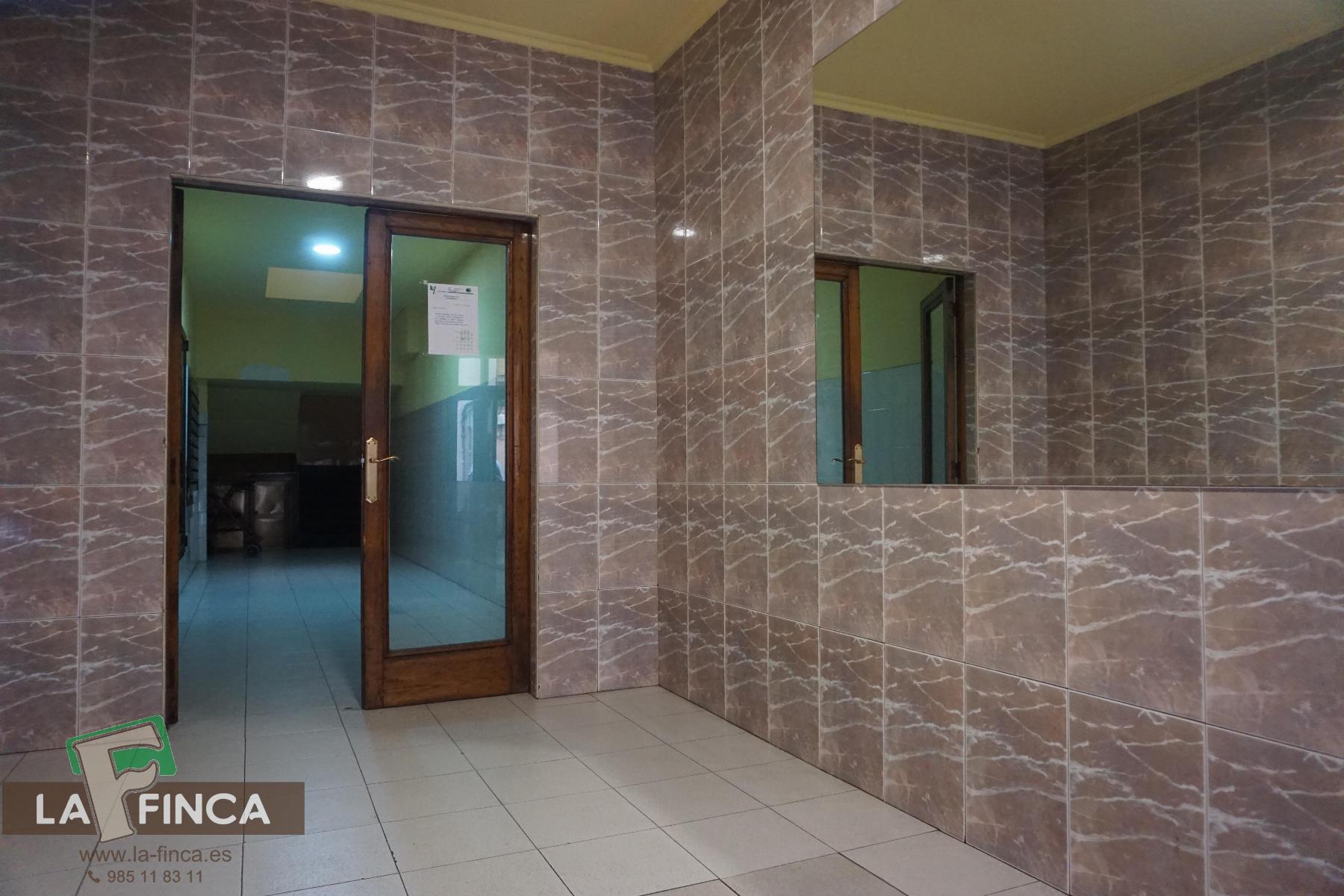 For sale of flat in Oviedo