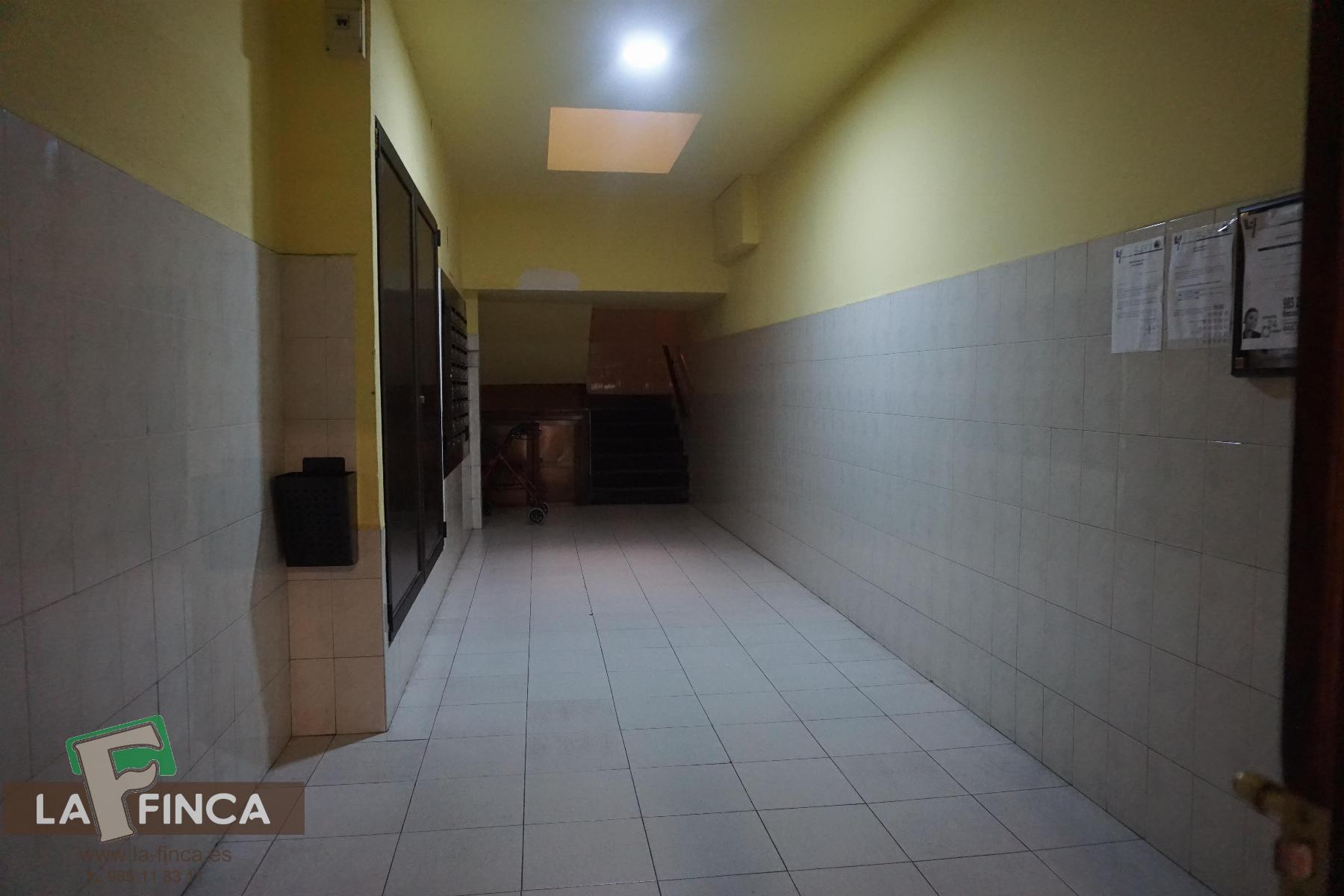 For sale of flat in Oviedo