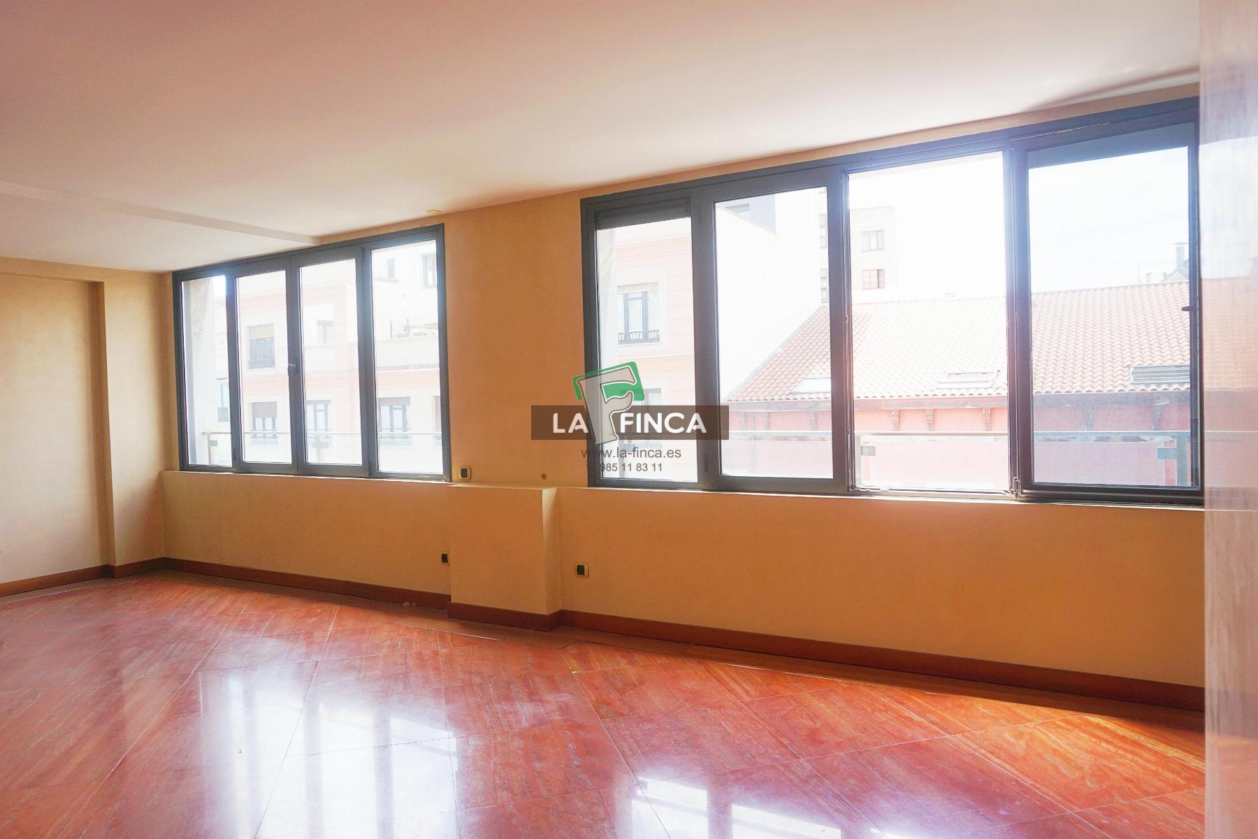 Venta de piso en Oviedo