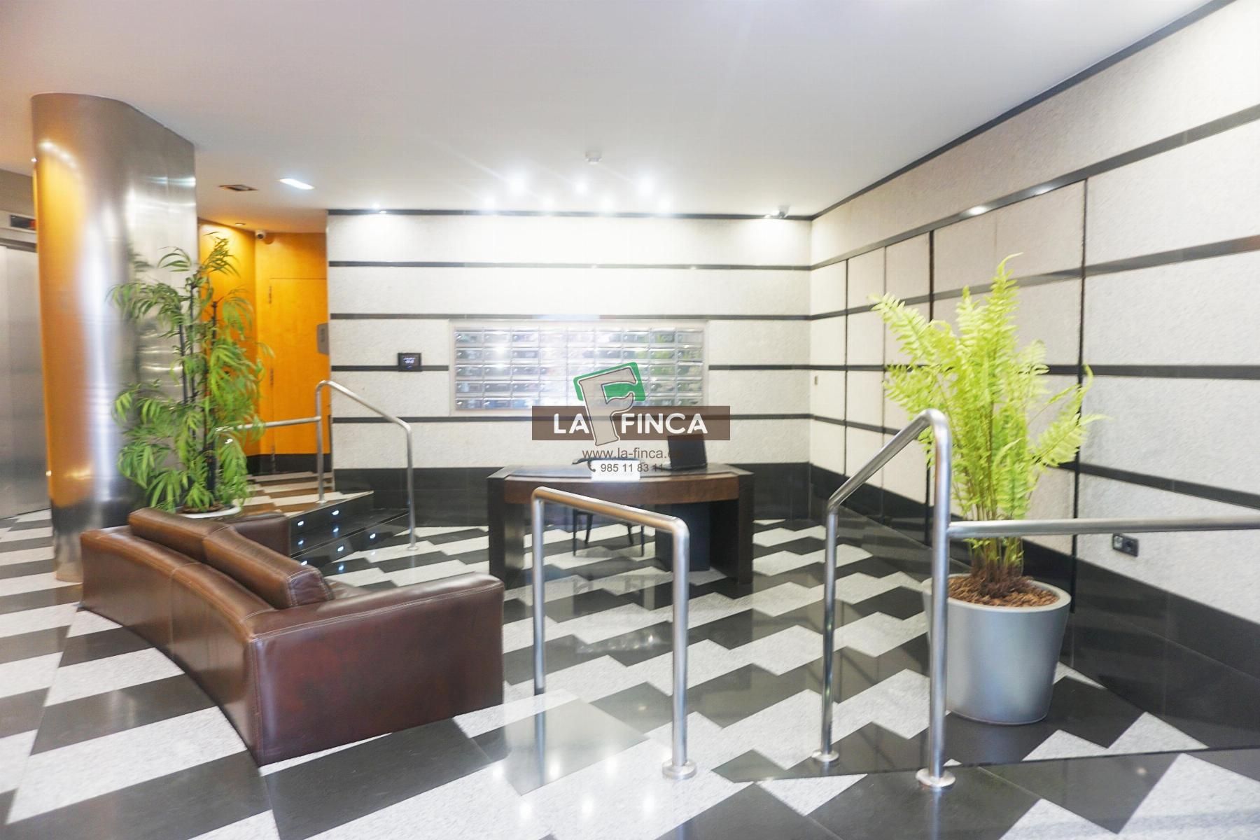 Venta de piso en Oviedo