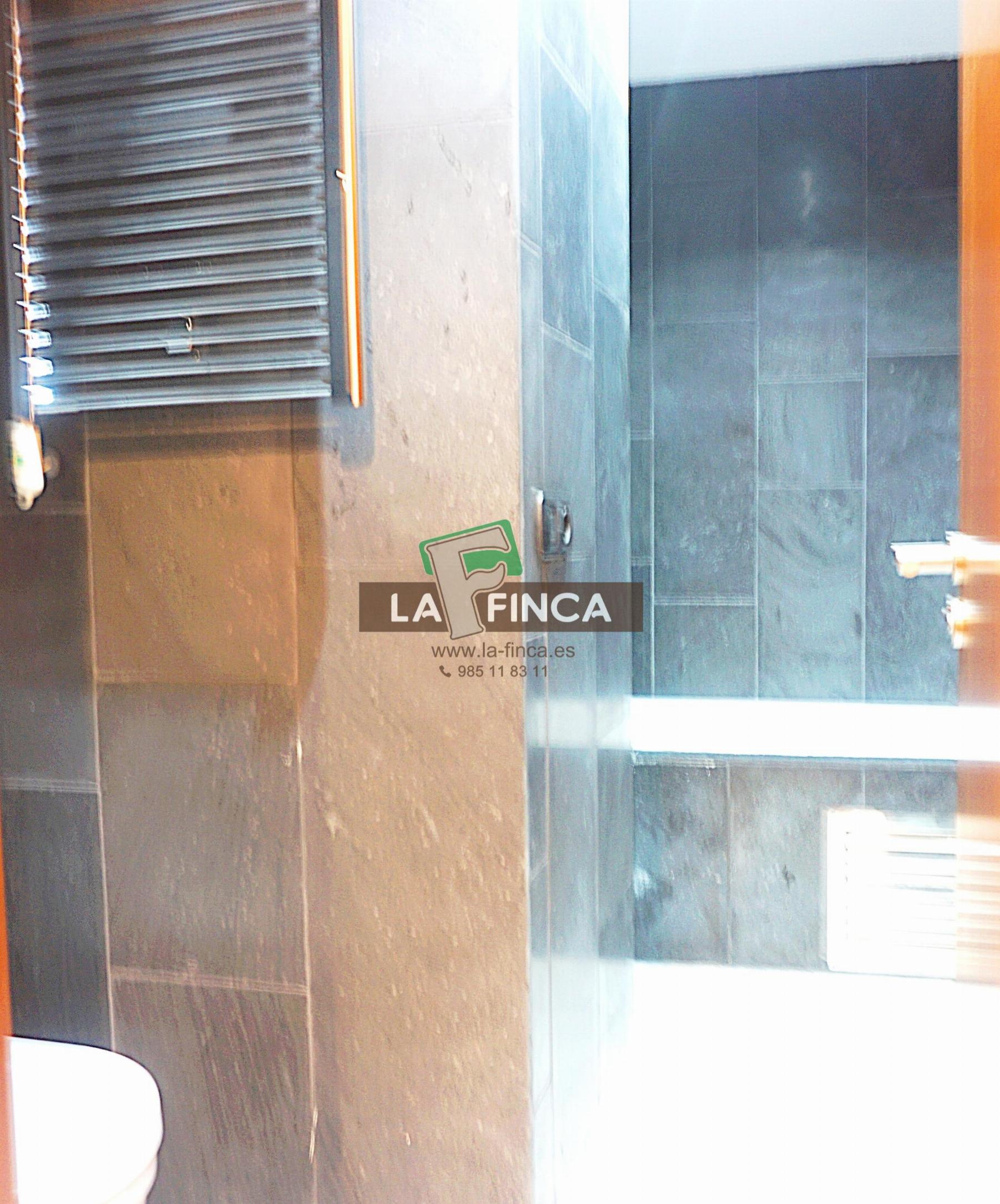 Venta de piso en Oviedo