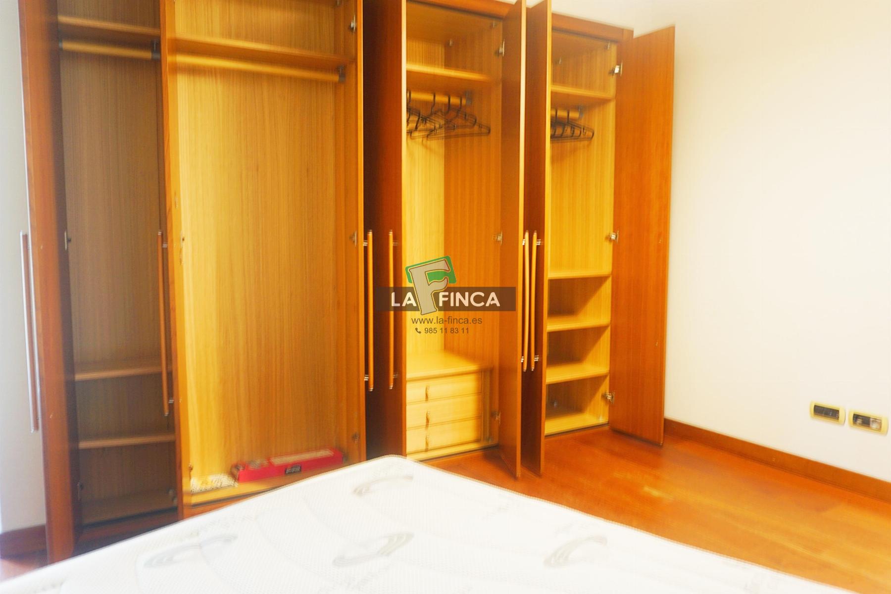 Venta de piso en Oviedo