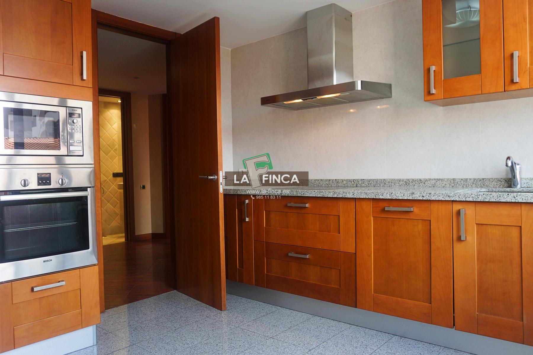 Venta de piso en Oviedo