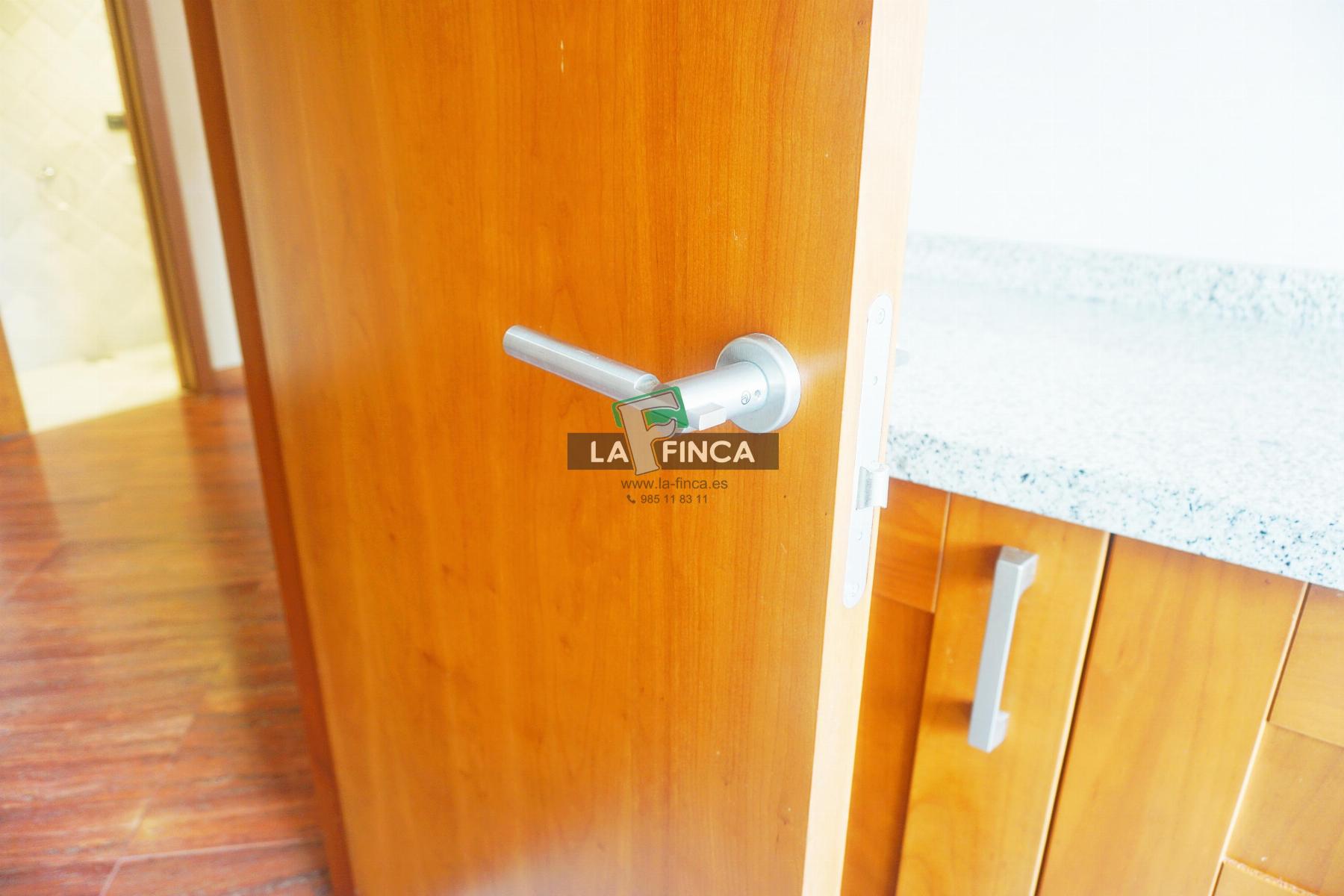 Venta de piso en Oviedo