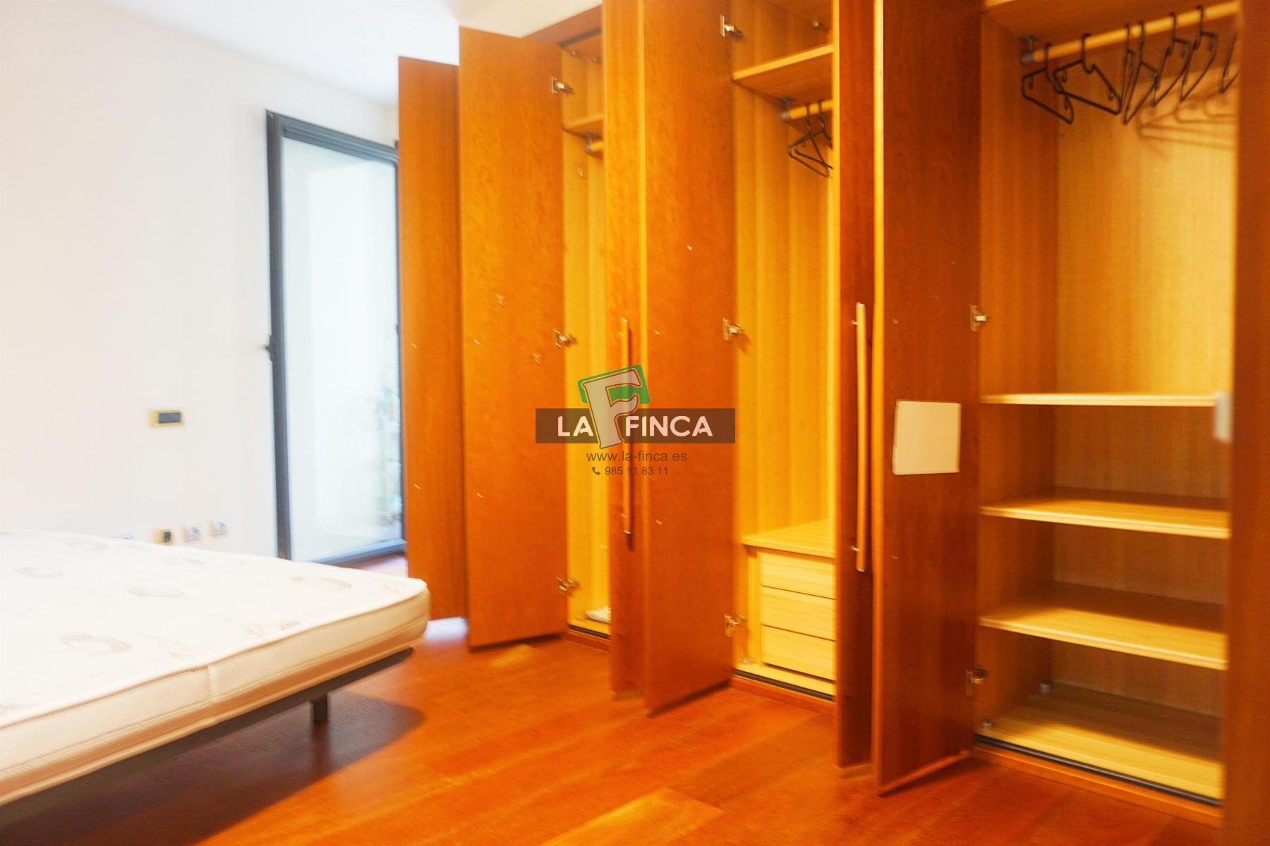 Venta de piso en Oviedo