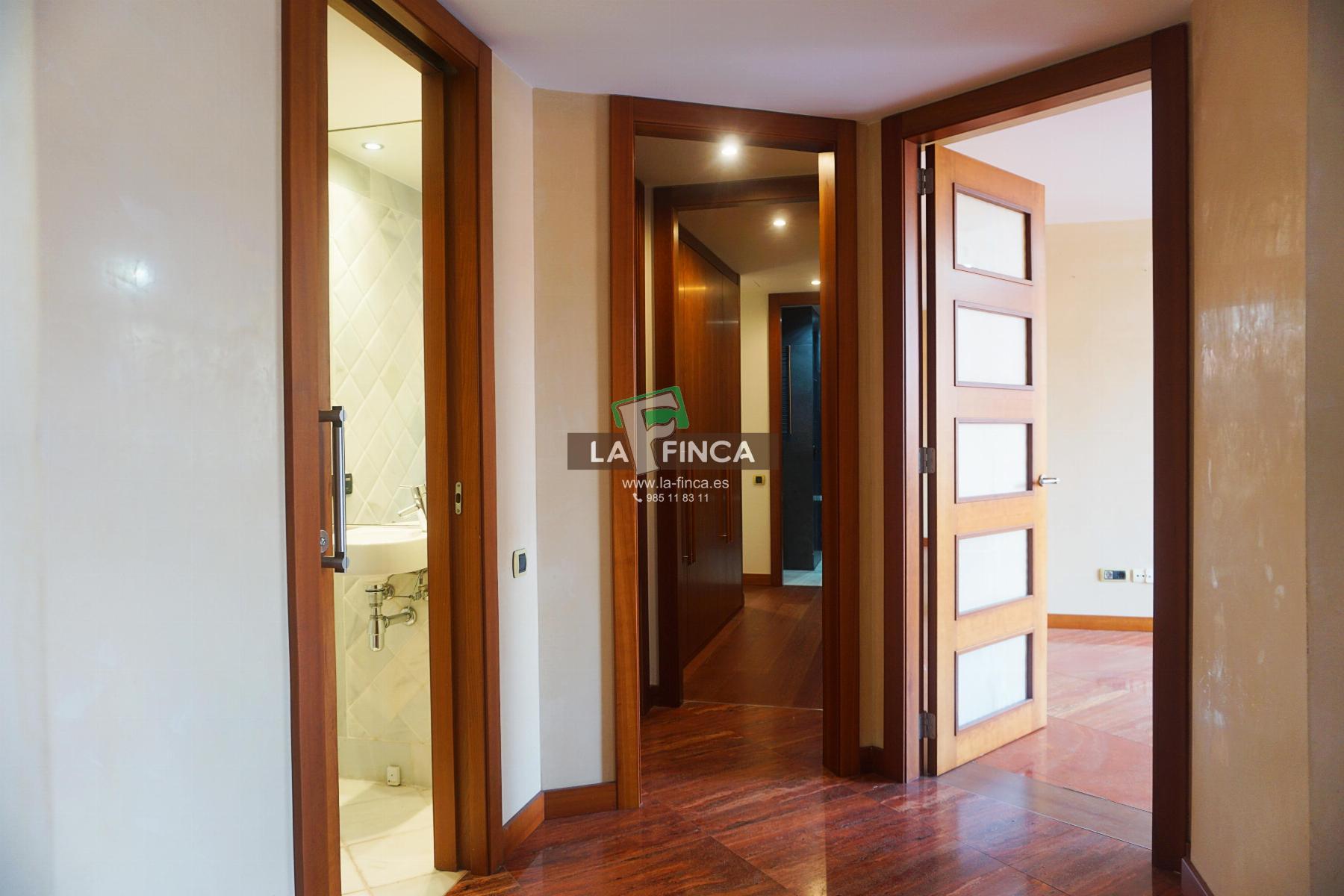 Venta de piso en Oviedo