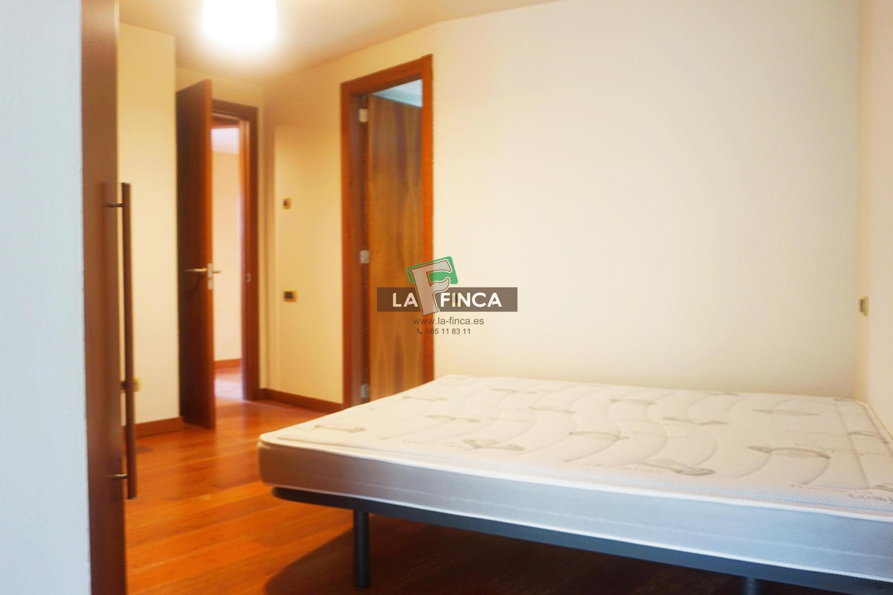 Venta de piso en Oviedo