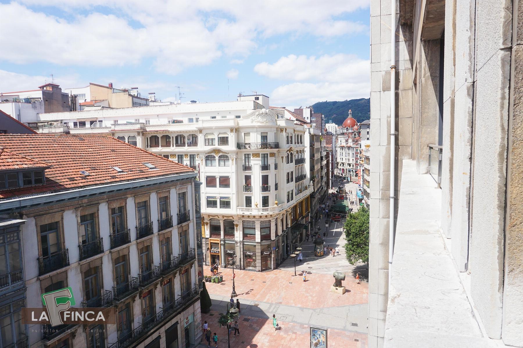 Venta de piso en Oviedo