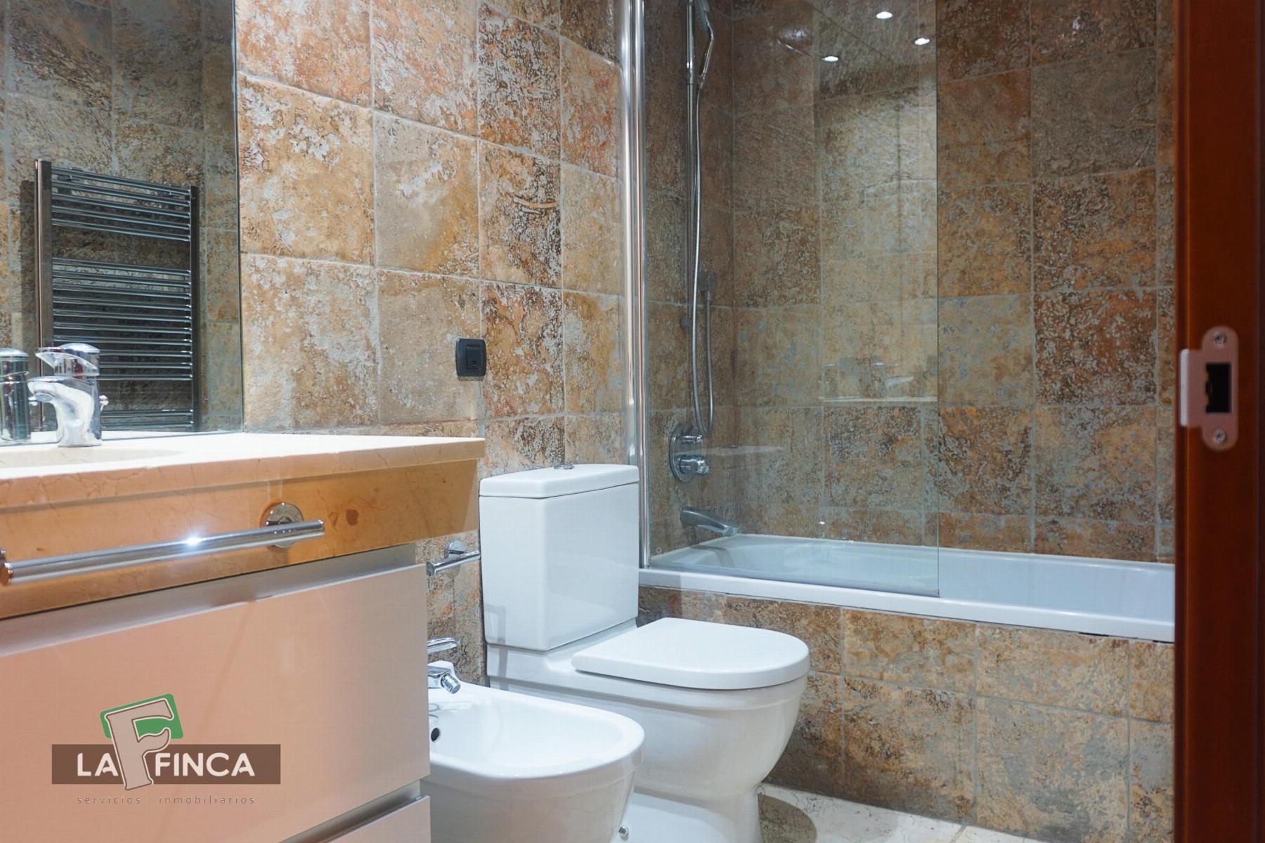 Venta de piso en Oviedo