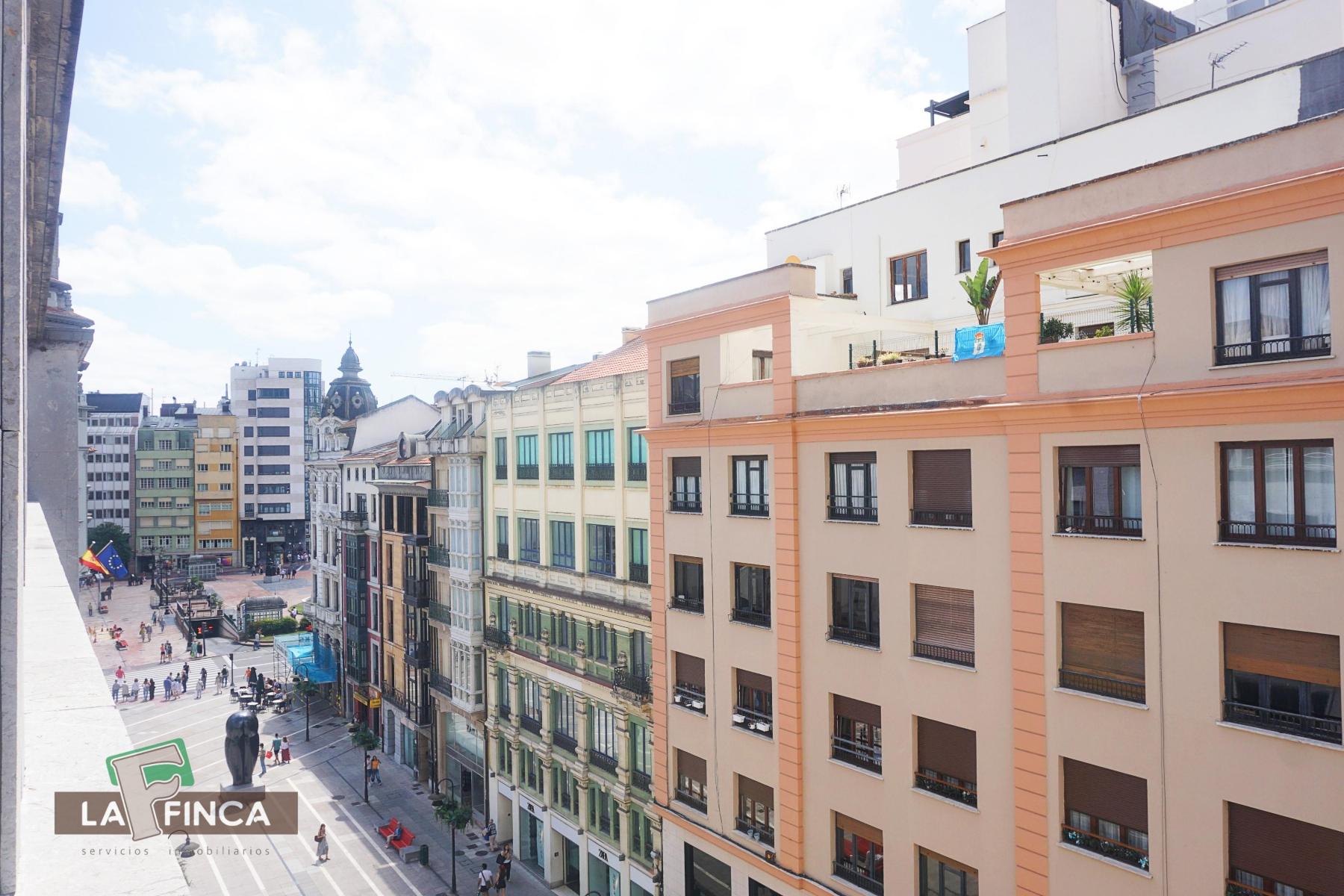 Venta de piso en Oviedo