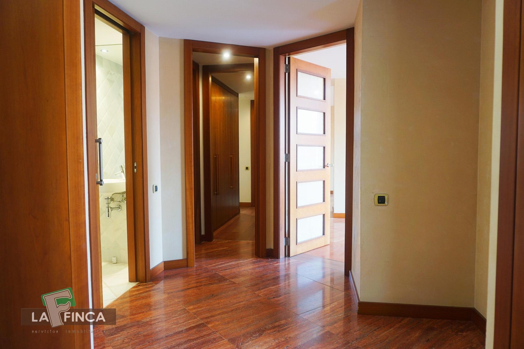 Venta de piso en Oviedo