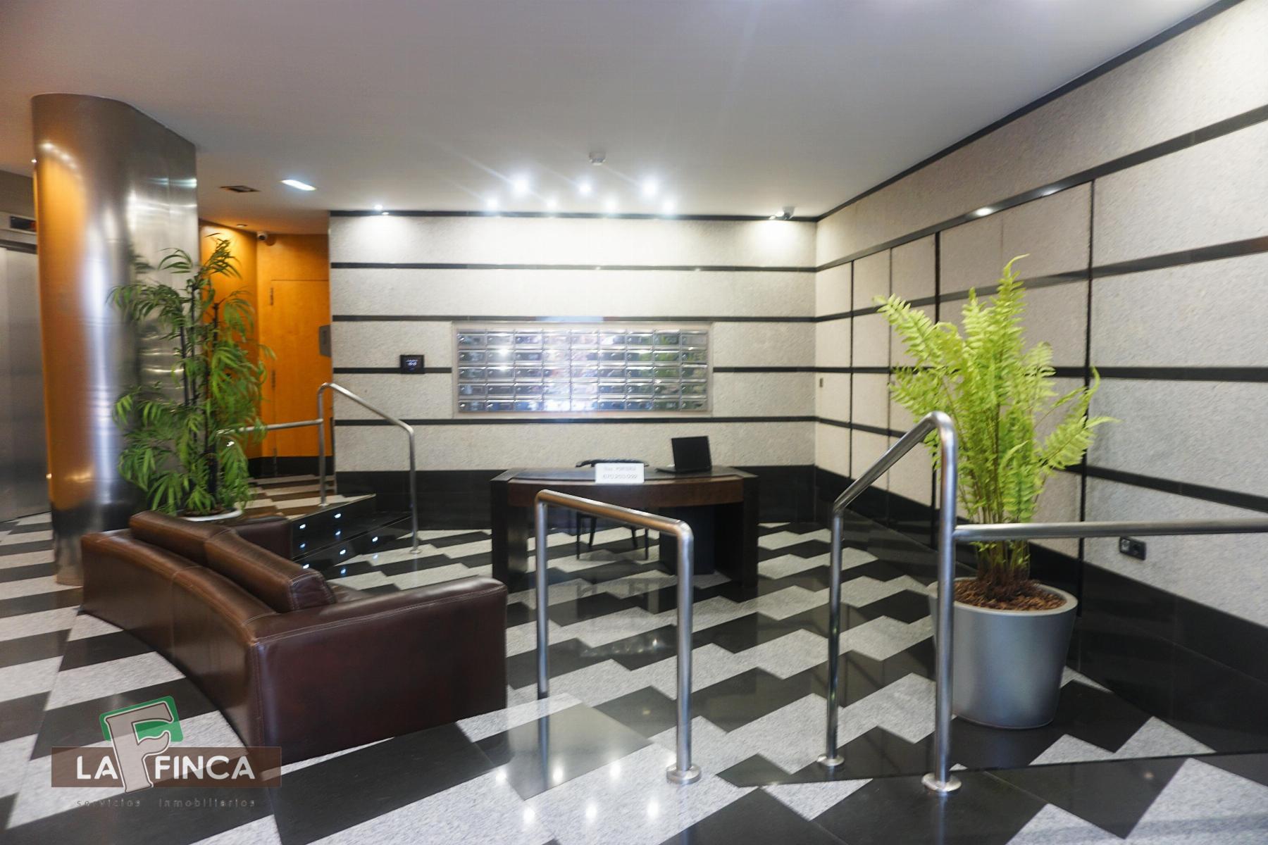 Venta de piso en Oviedo