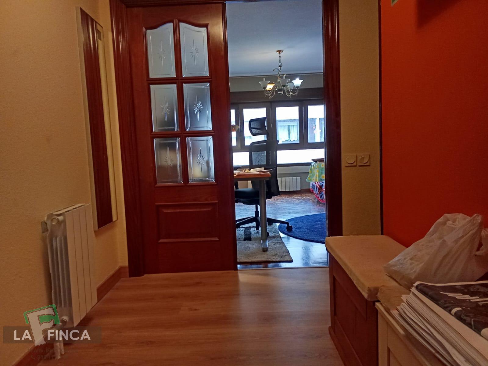For sale of flat in Gijón