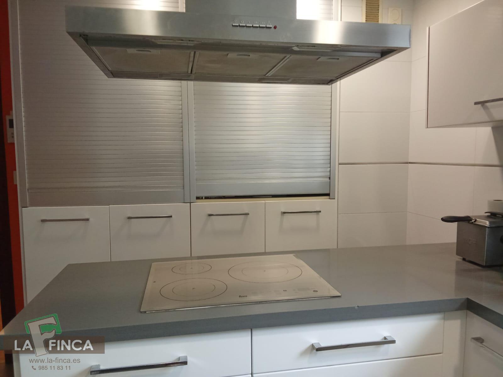 For sale of flat in Gijón