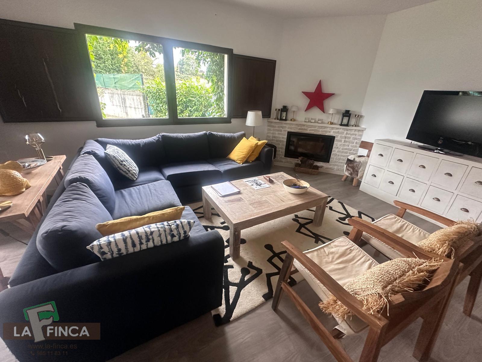 Venta de chalet en Oviedo