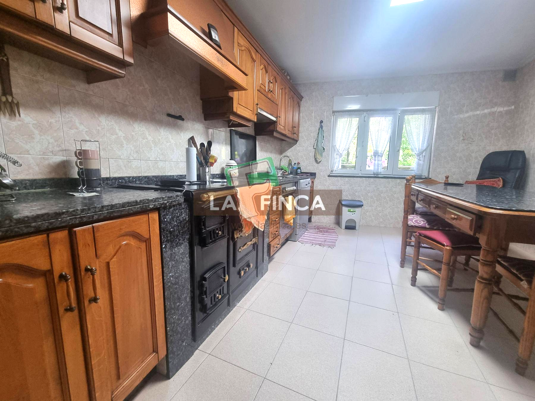 For sale of house in Carreño