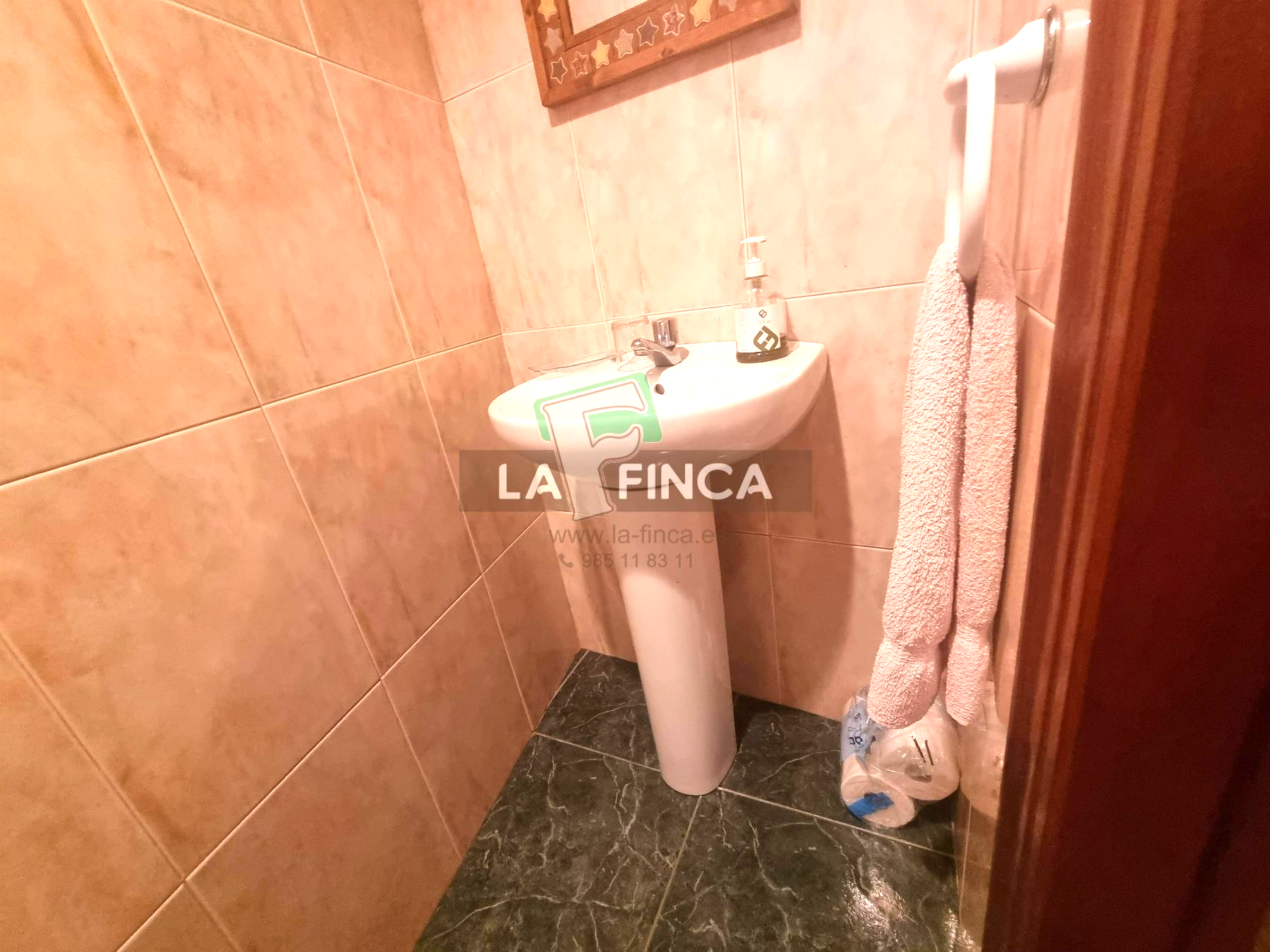 For sale of house in Carreño