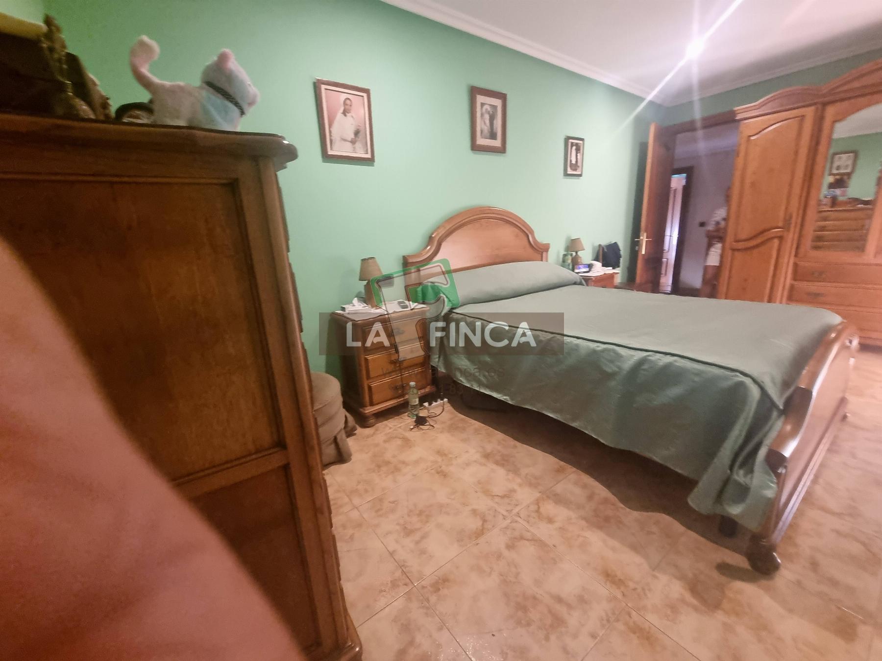 For sale of house in Carreño
