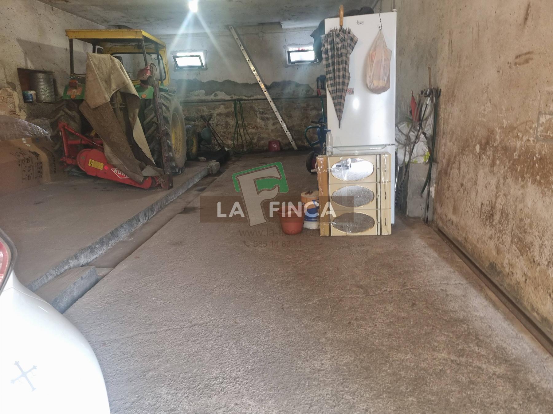 For sale of house in Carreño