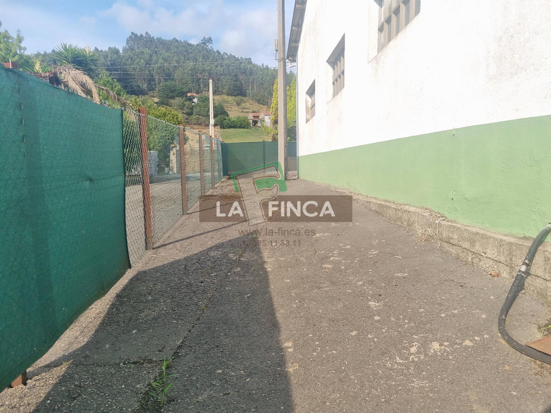 For sale of house in Carreño