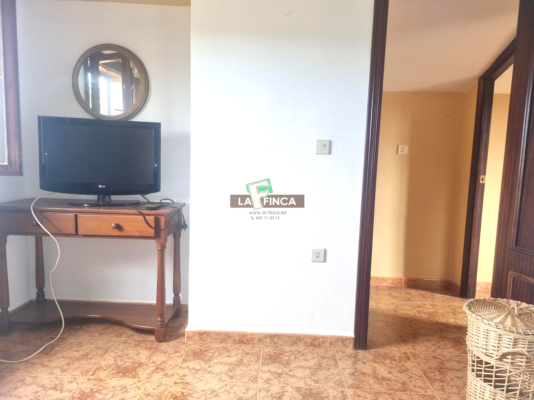 For sale of house in Llanera