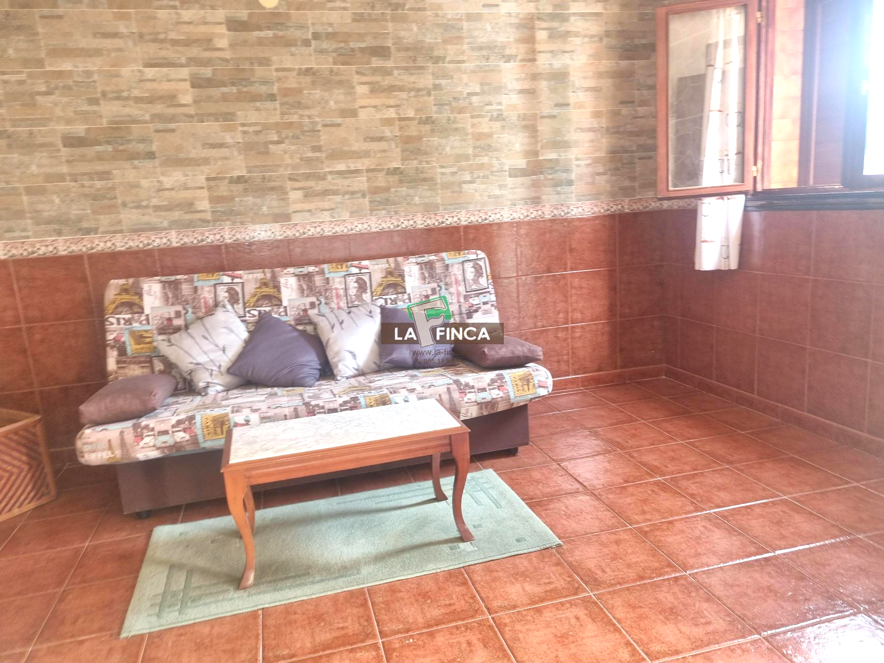 For sale of house in Llanera