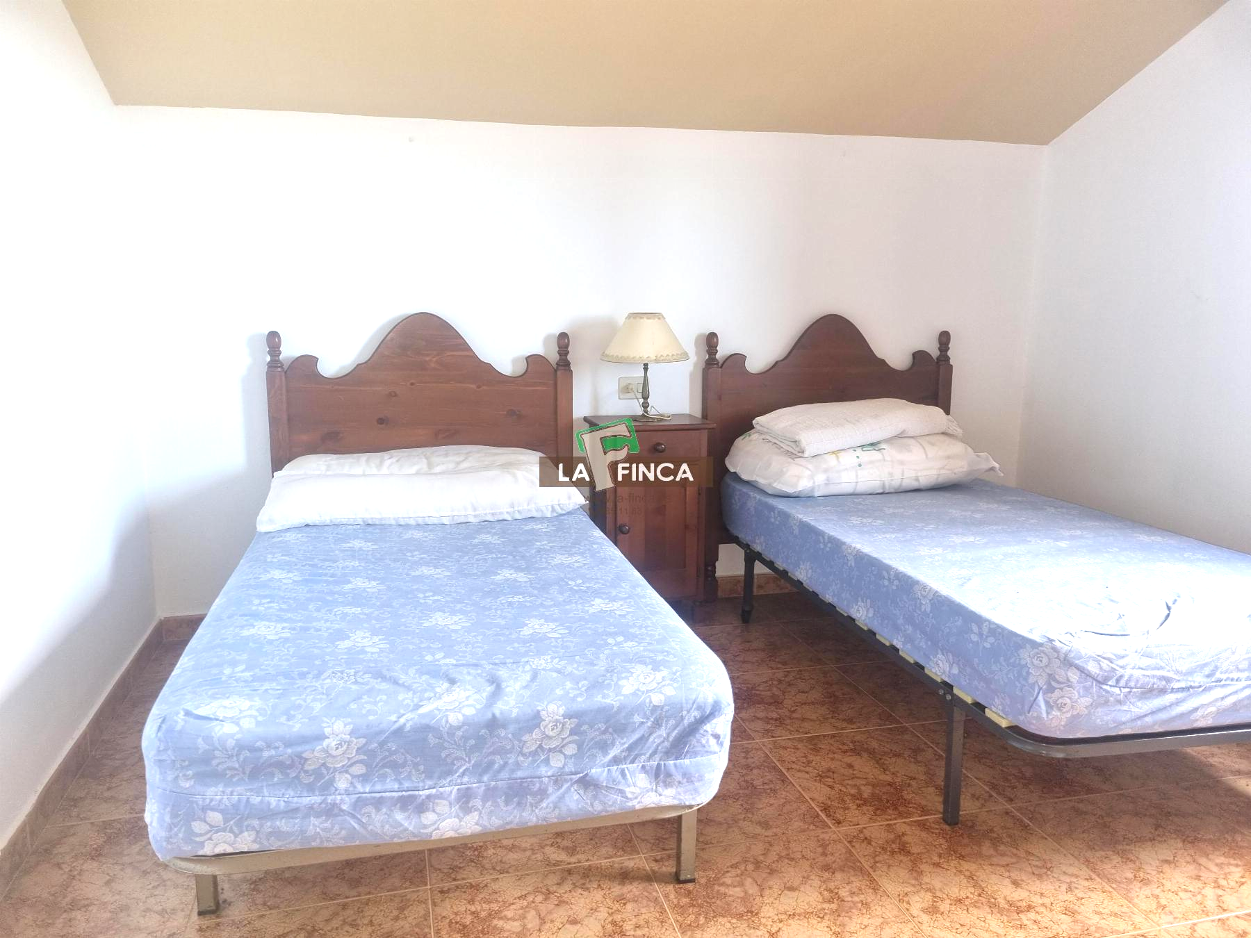 For sale of house in Llanera