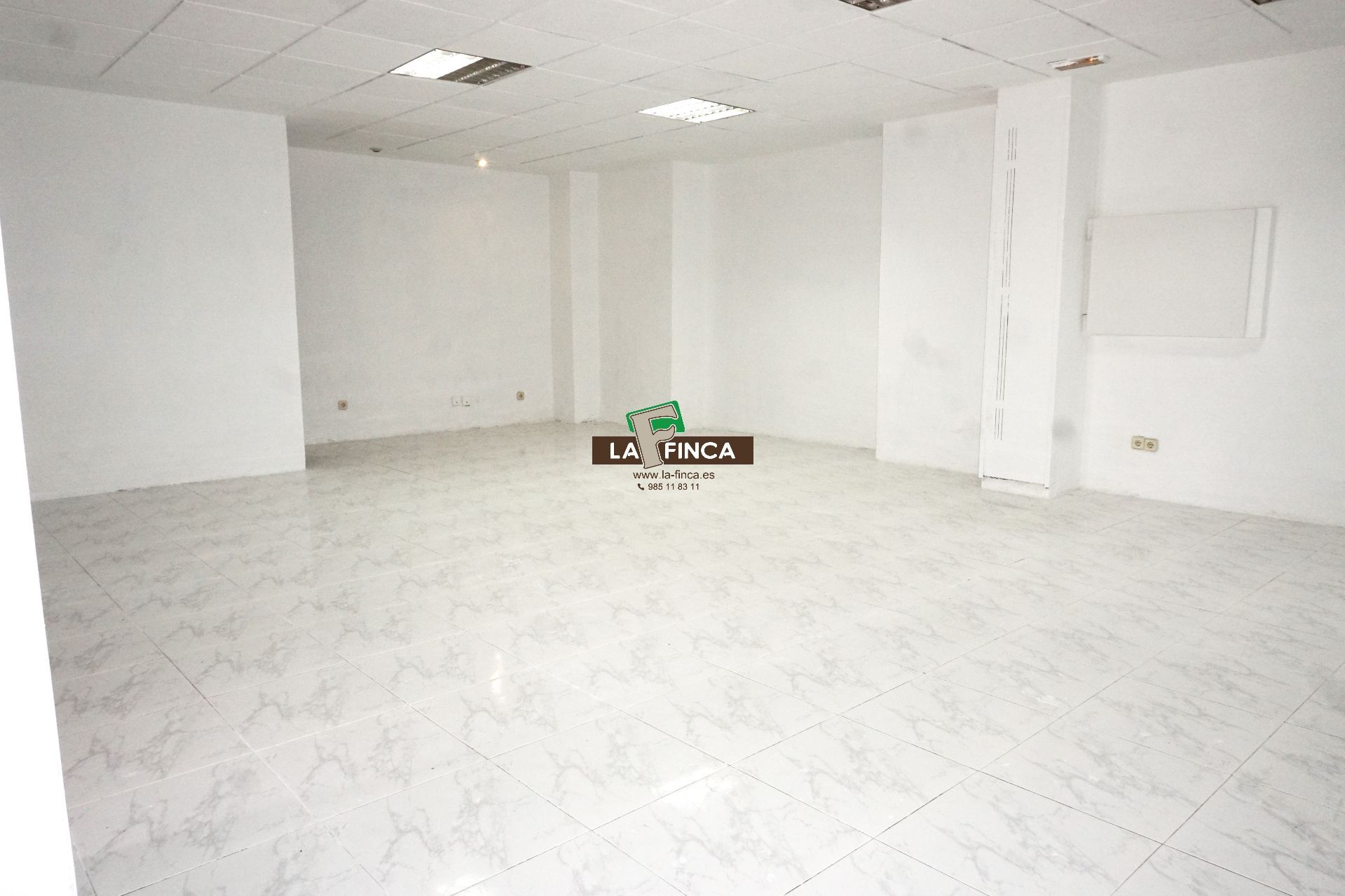 For sale of premises in Oviedo