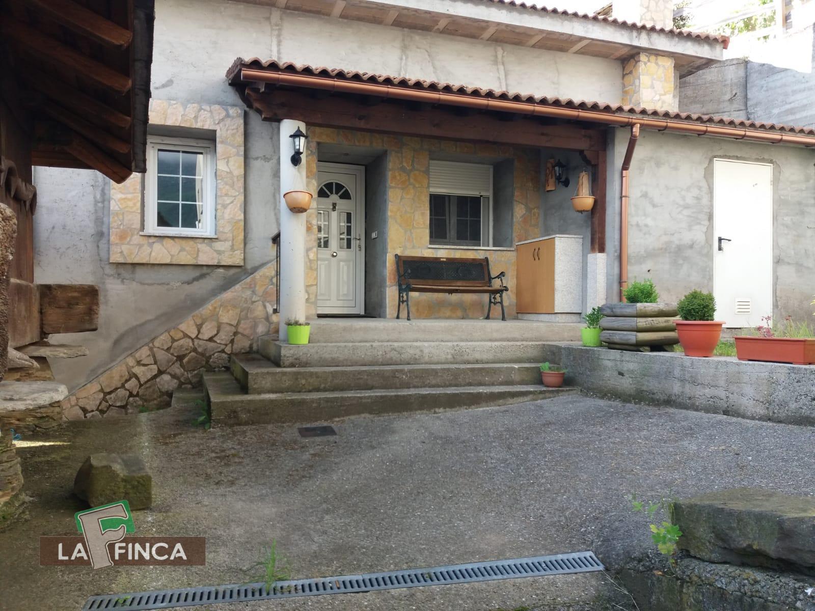 Venta de chalet en Cangas del Narcea