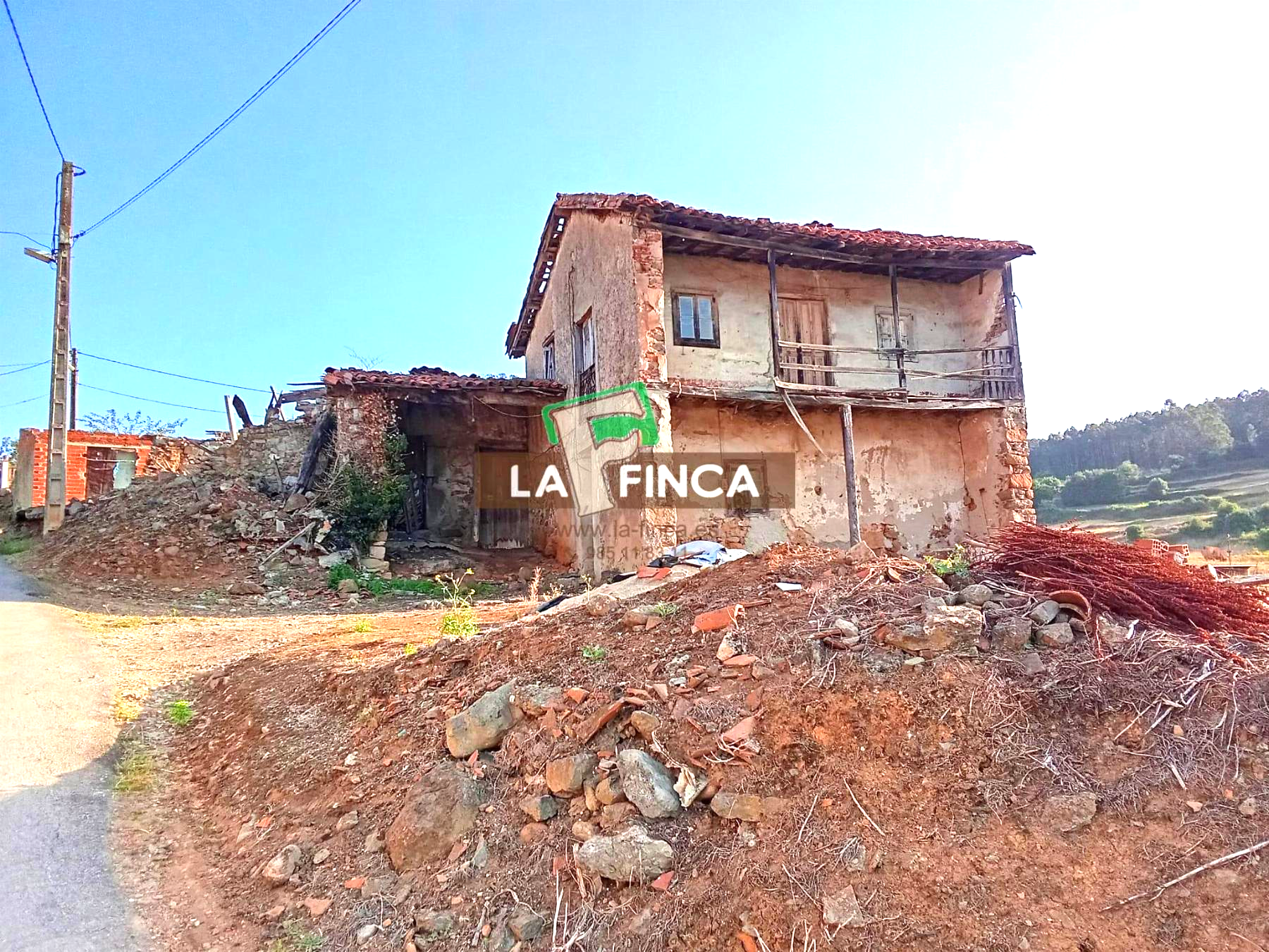 For sale of house in Soto del Barco