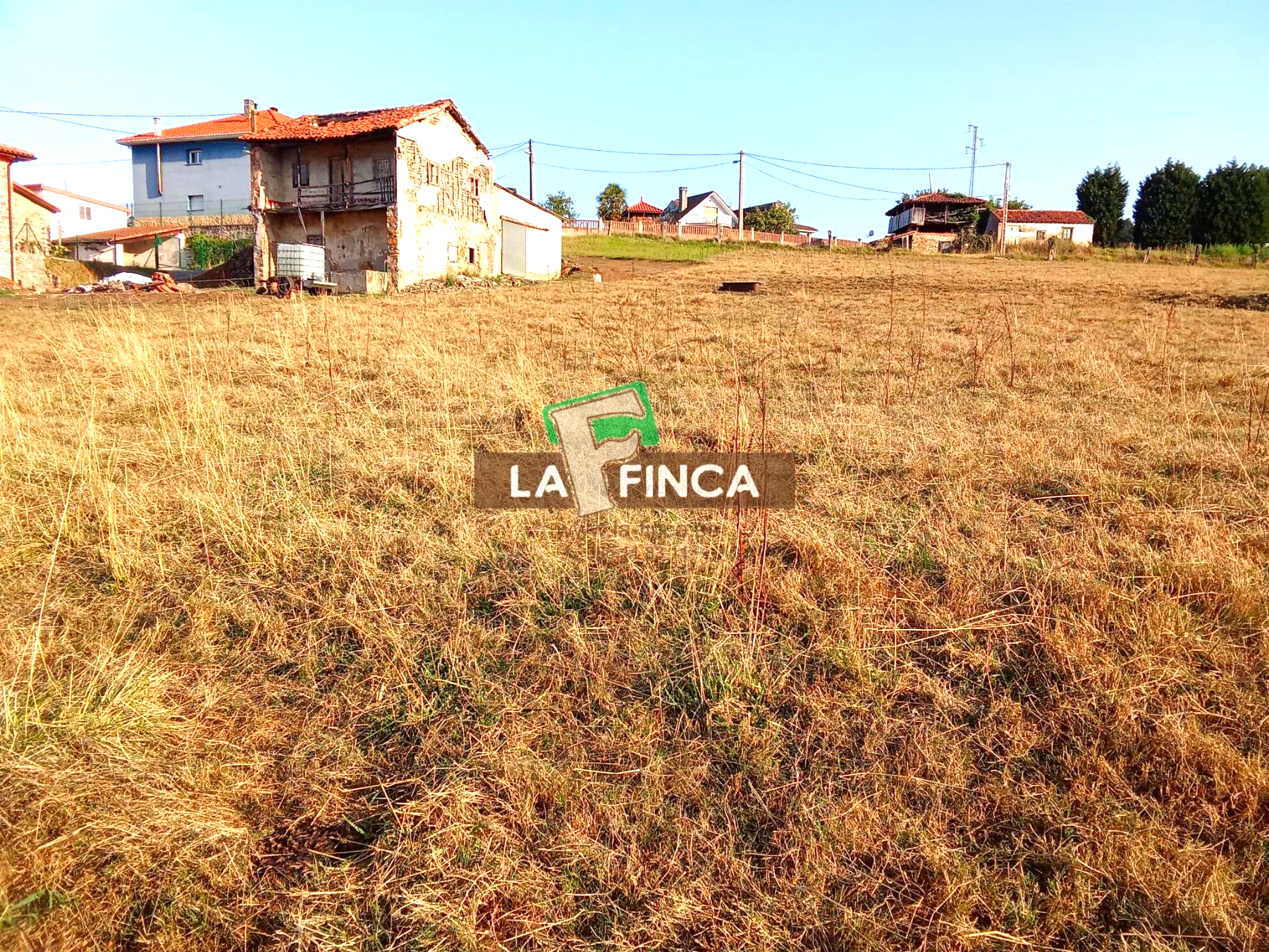 For sale of house in Soto del Barco