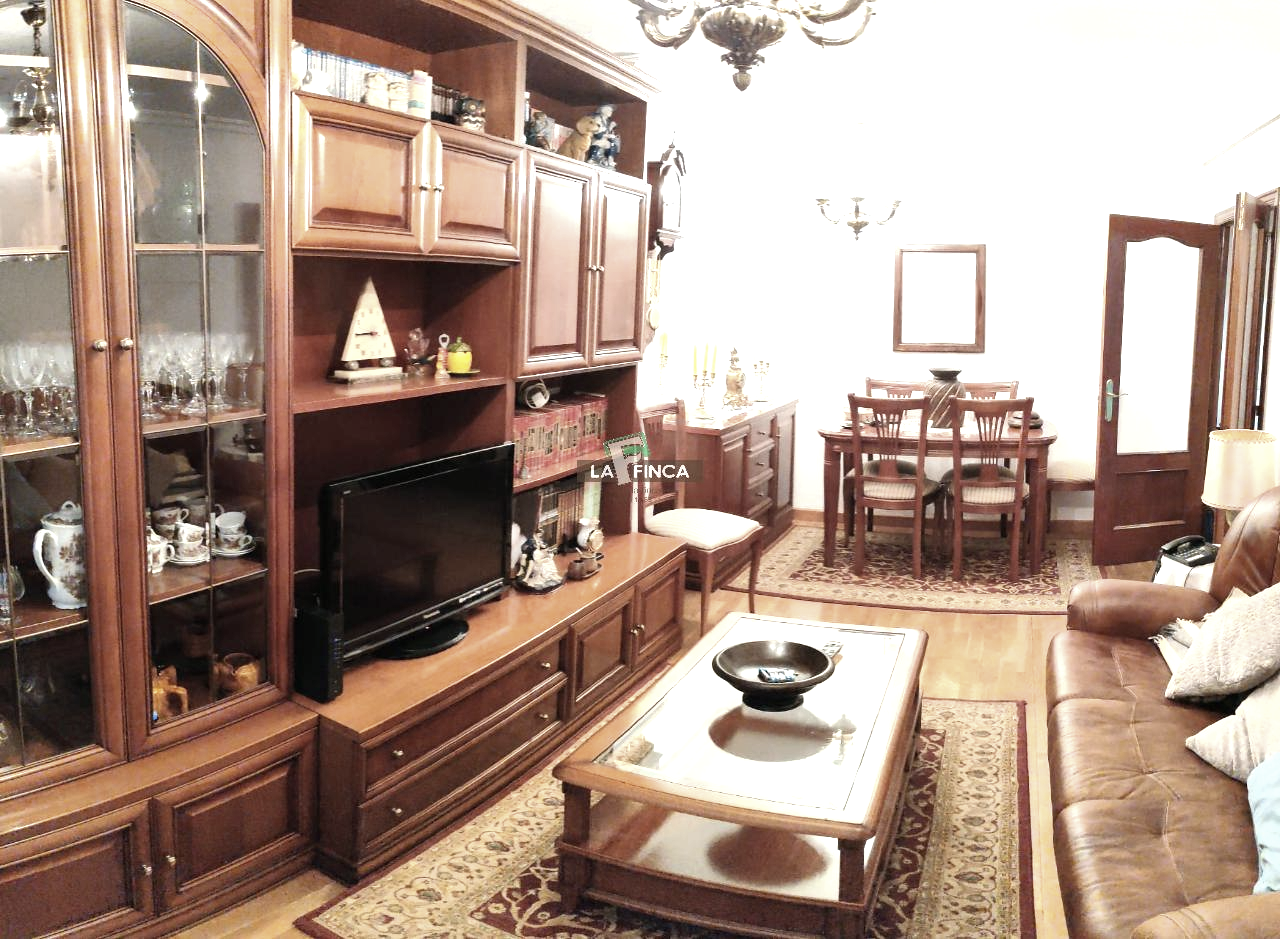 For sale of flat in Oviedo
