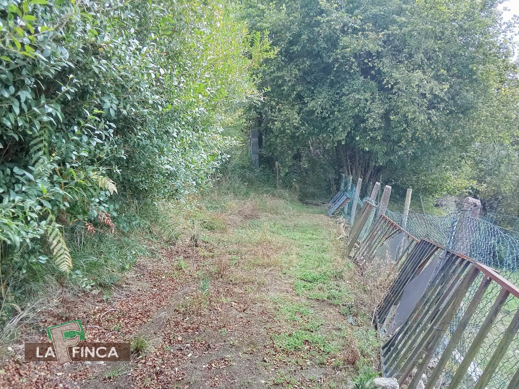 Venta de terreno en Siero