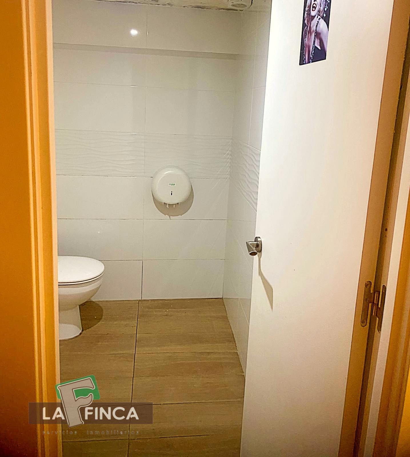 Venta de local en Carreño