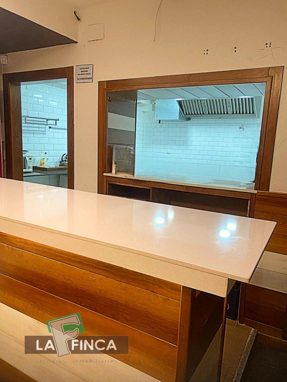 Venta de local en Carreño