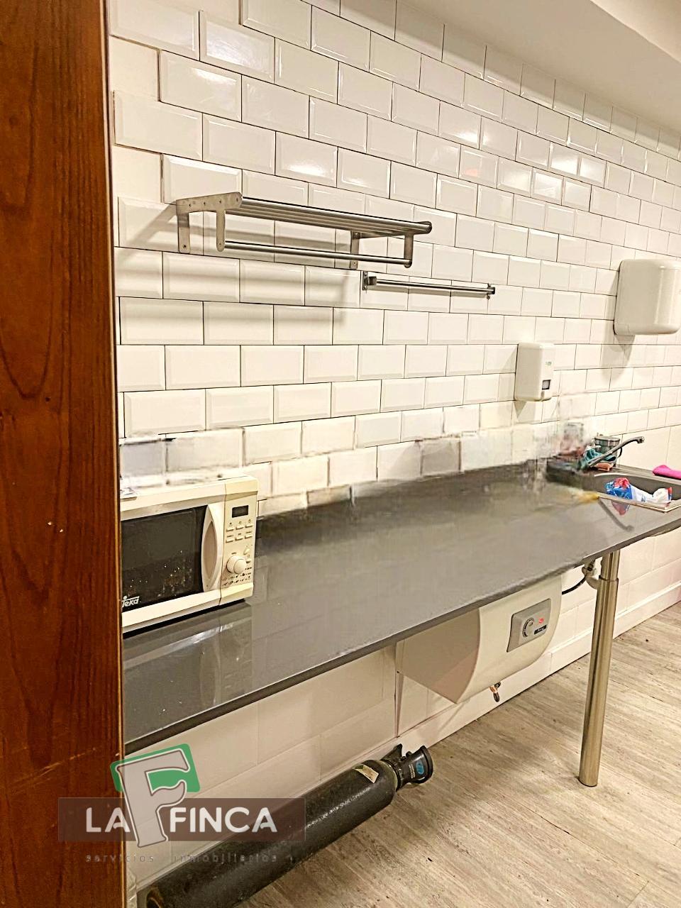 Venta de local en Carreño